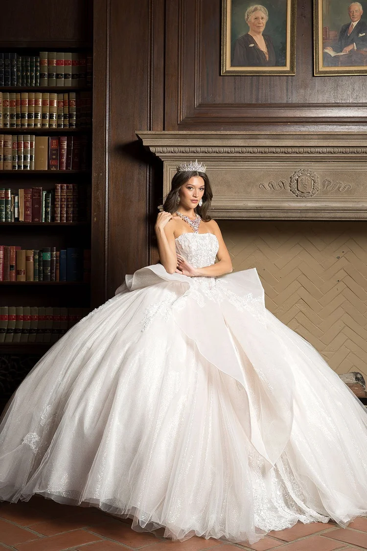 Quinceaera & Sweet 16 Dresses Under $1,000 | Bettyonc's Boutique MA Bettyonce's Boutique Quinceaera & Sweet 16 Dresses Under $1,000 | Bettyonc's Boutique MA Bettyonce's Boutique