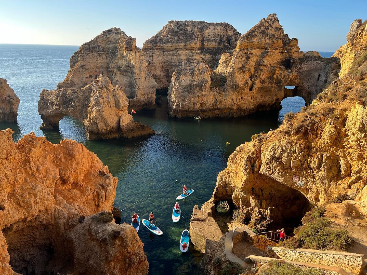 Pit stop at the point!! 
Such an amazing morning with perfect conditions complete with dolphins playing!! #nowhere2farsup #suptour #pontadapiedade #algarveportugal #algarvecoast #lagosportugal #sup #paddlebaordingkindofday #suplife #standuppaddleboar