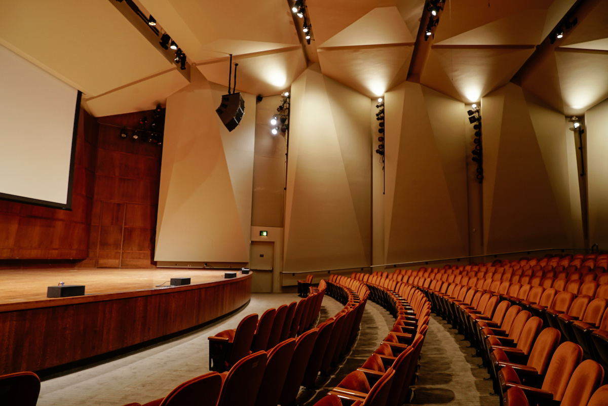 Our keynote and plenary sessions will enjoy the superior comfort, lighting and acoustics of the Benaroya Hall Recital Hall.