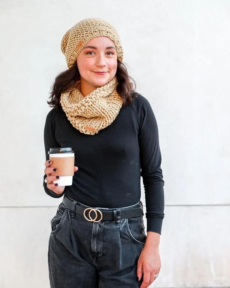 coffeewithkeri_giftguide_centroknits3.jpg