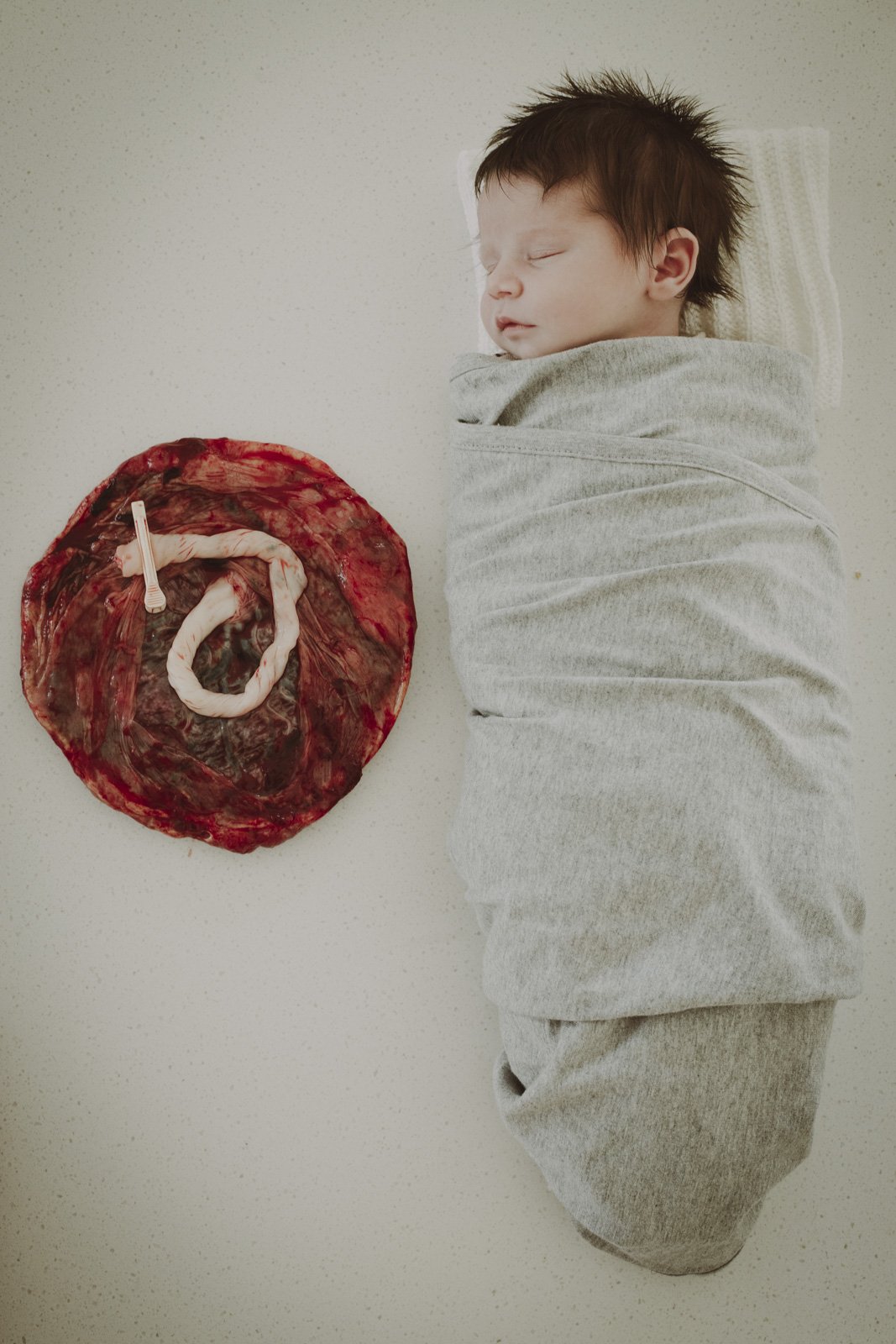 Baby with Placenta. Bumpnbub.