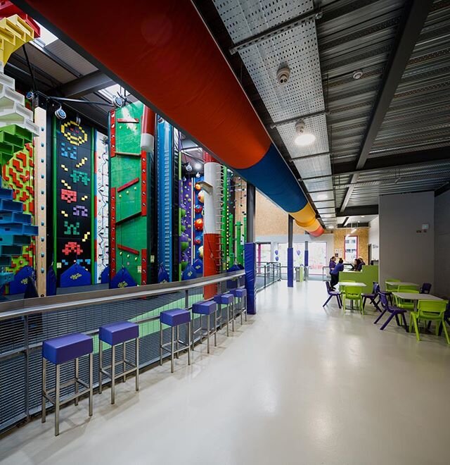 High Rise Lisburn is officially complete 🙌🏻 It is the latest facility to house a Clip&rsquo;n&rsquo;Climb arena as well as Sensory &amp; Quiet rooms, making it an inclusive, family space.
#climbing #architecture #lisburn #clipnclimb #colour