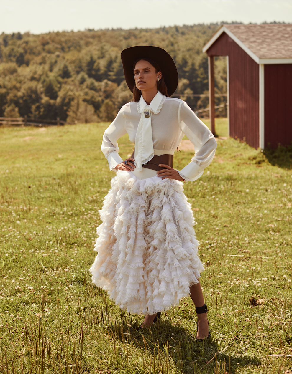GRAZIA_ITALIA_CLEO_CASINI_JASON_KIM_CATE_UNDERWOOD_COUNTRYSIDE_11.png
