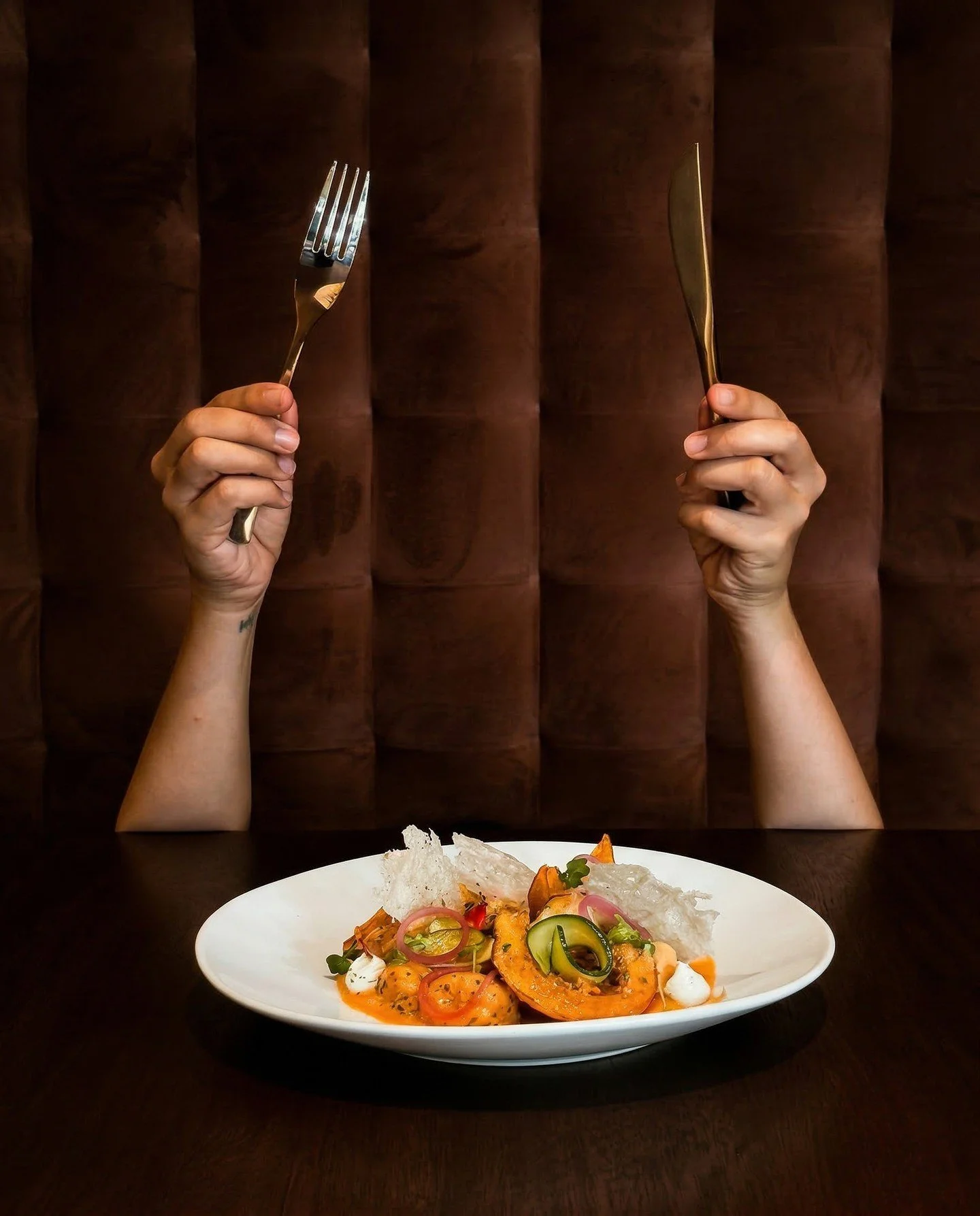 The kind of anticipation you can taste. ✨ When the dish arrives and you simply can&rsquo;t wait another second.

To book:
💻 online (link in bio)
✉️ reception@thechefstable.co.za
📱 031 001 0200

@eatoutguide 
@jhp_gourmet_guide 

#WorthTheWait #Dinn