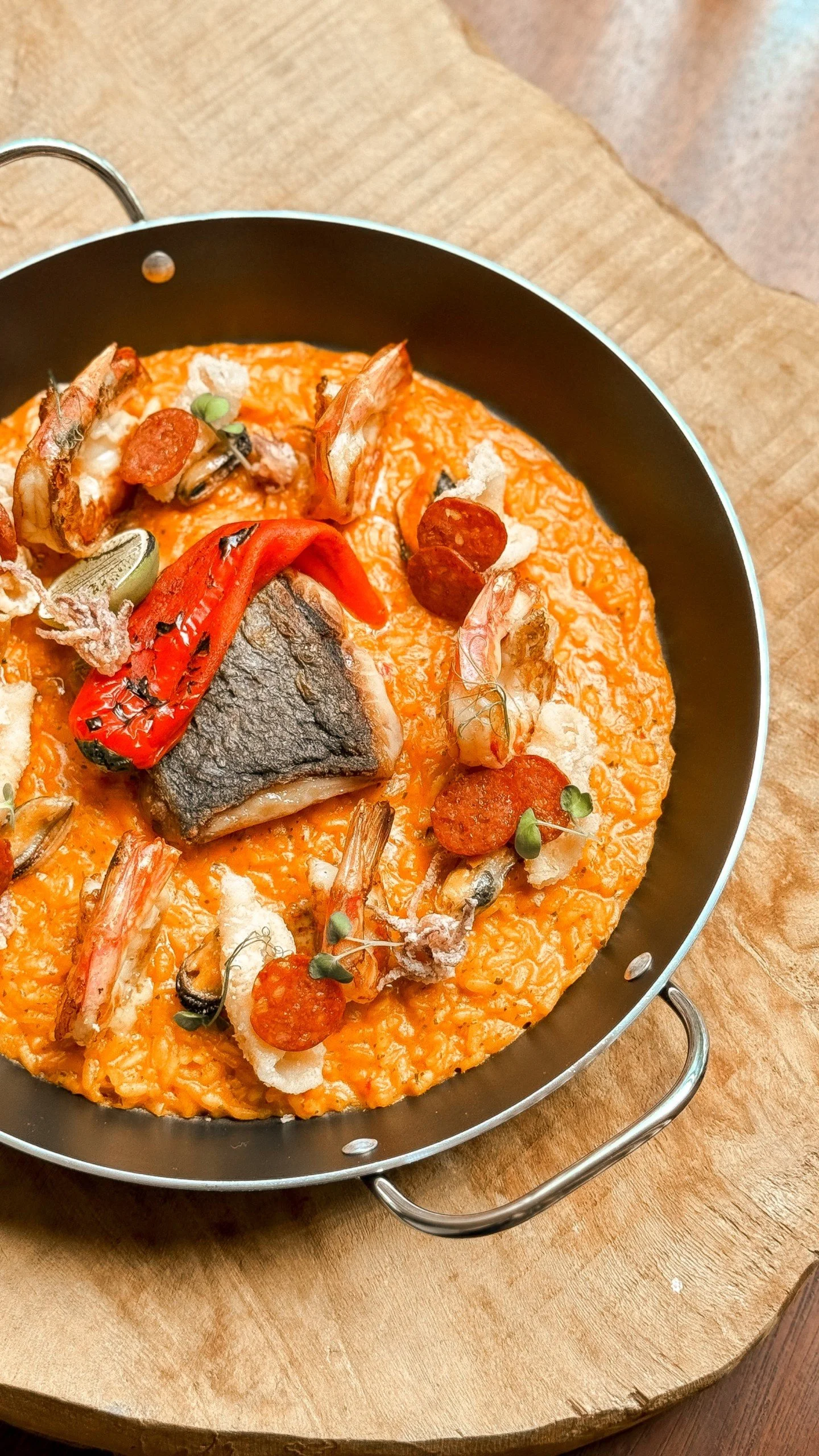 A taste of the coast, served with a little Chefs' Table magic. ✨

Our seafood paella brings together the freshest flavours of the ocean, perfectly layered with delicate spices and generous portions of seafood.🍤 

To book:
💻 online (Link in bio)
✉️ 