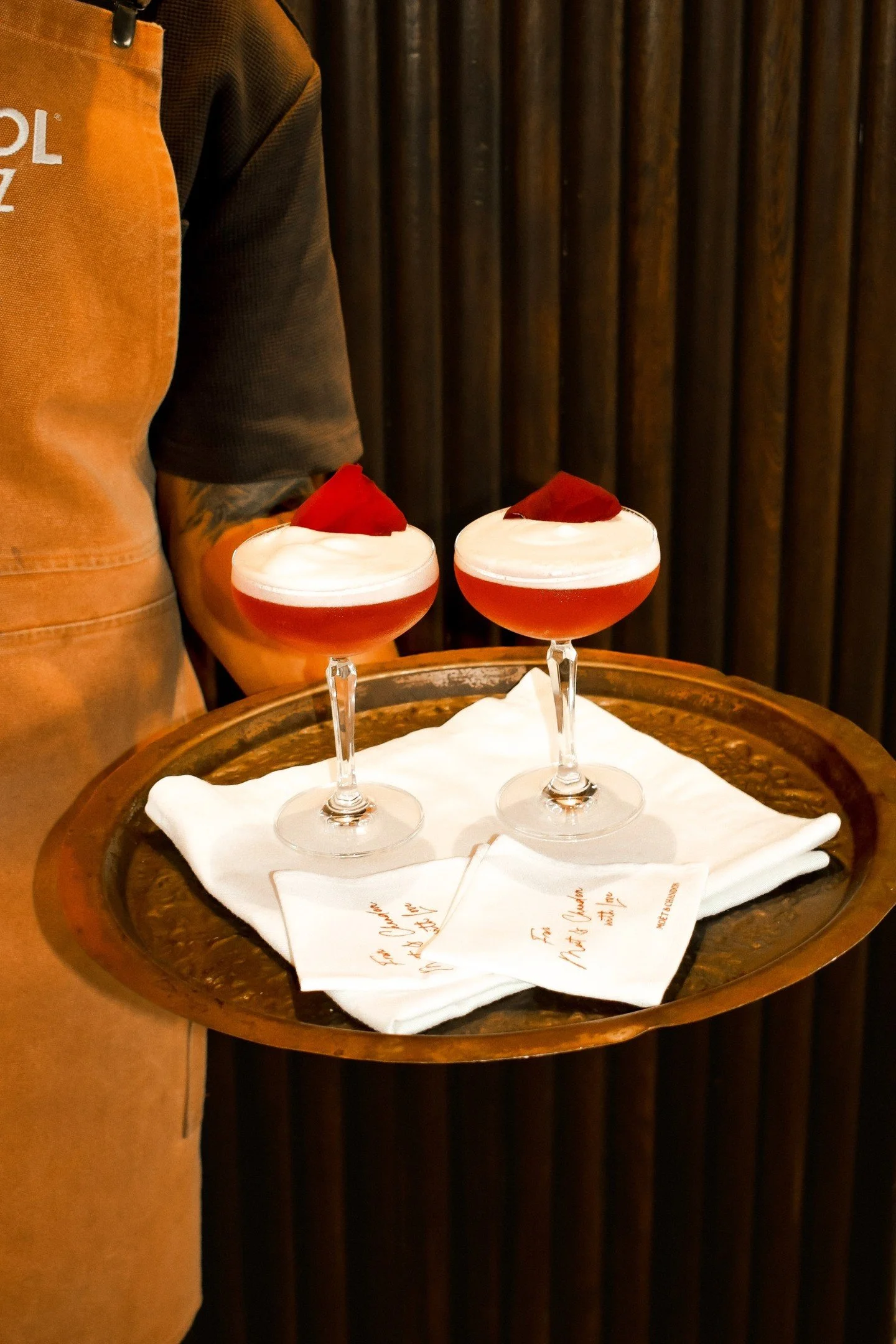 Some evenings are made for lingering. Start with two expertly crafted cocktails, savour exceptional food, and let the conversation flow long after dessert. We'll take care of the rest.

See our bar menu on our website, www.thechefstable.co.za/bar (li