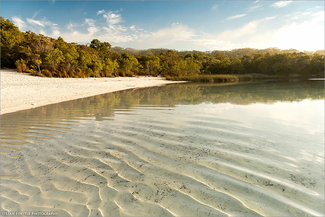 Der einmalig schöne Lake McKenzie mit seinem kristallklaren Wasser