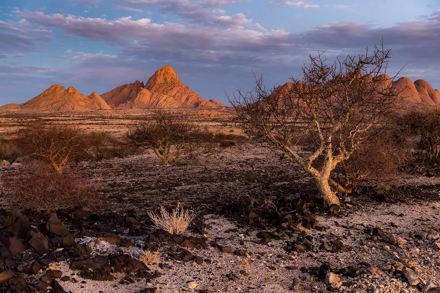 SPITZKOPPE - NAMIBIA