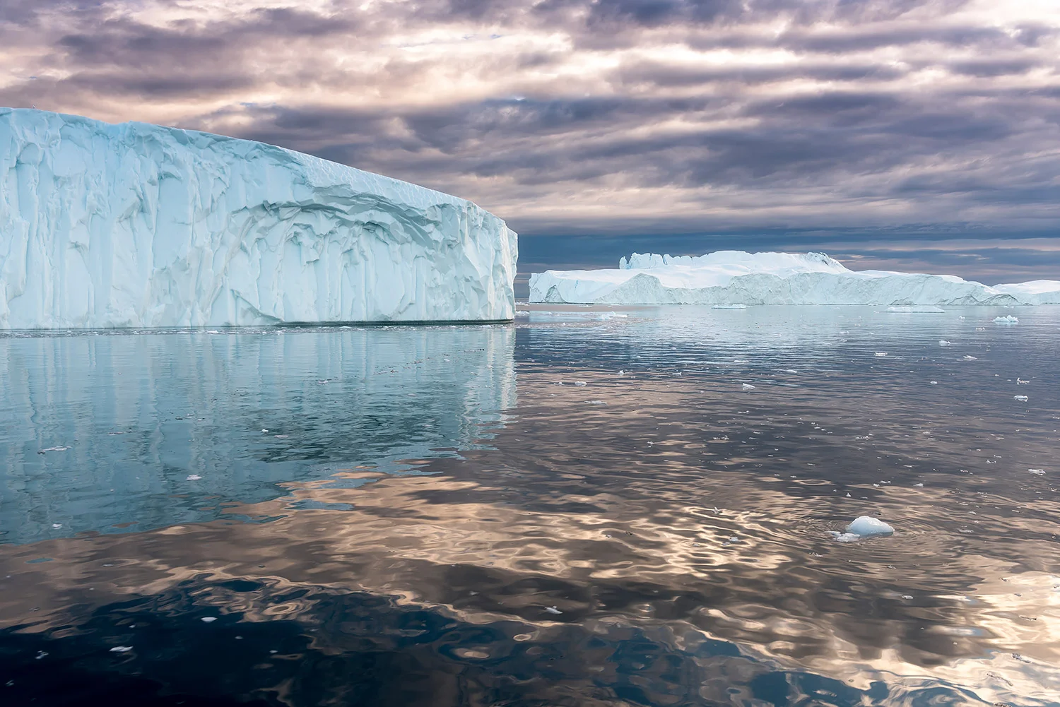 DISKO BAY - GREENLAND