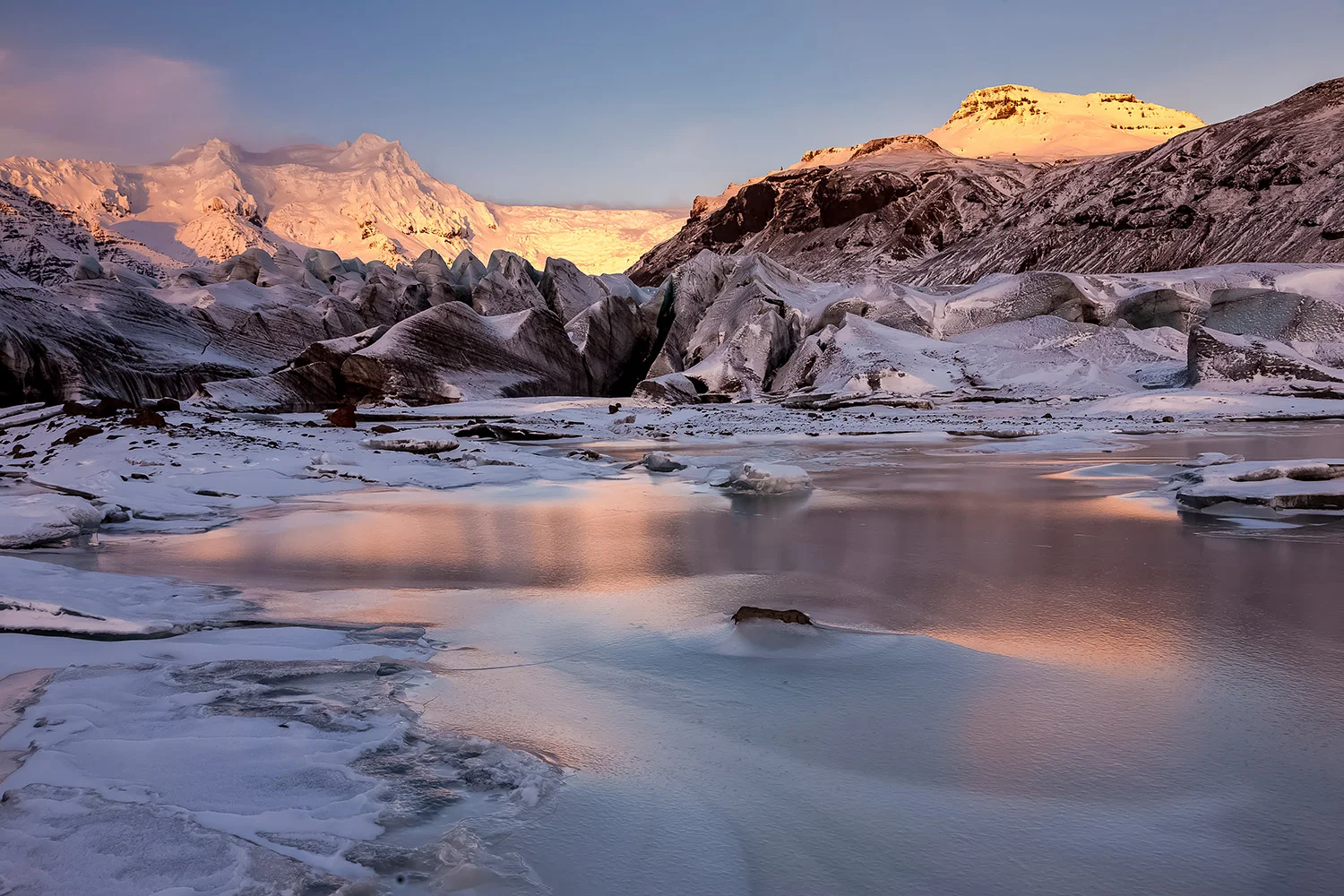 SVINAFELLSJÖKULL - ICELAND