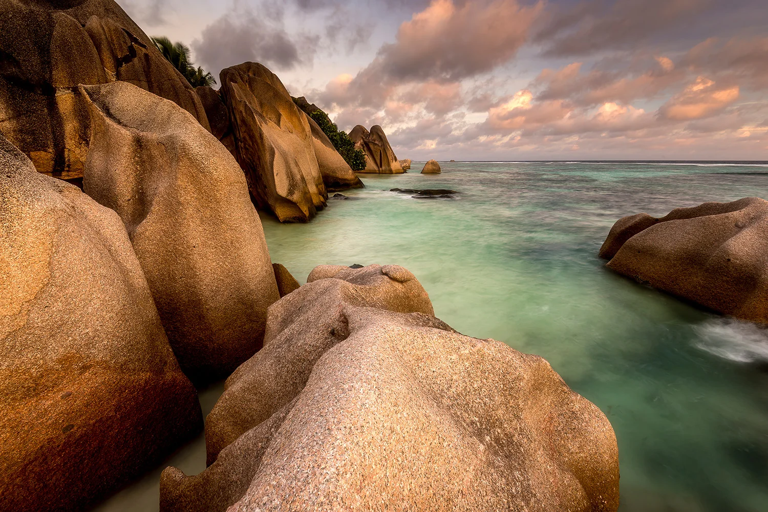 LA DIGUE - SEYCHELLES