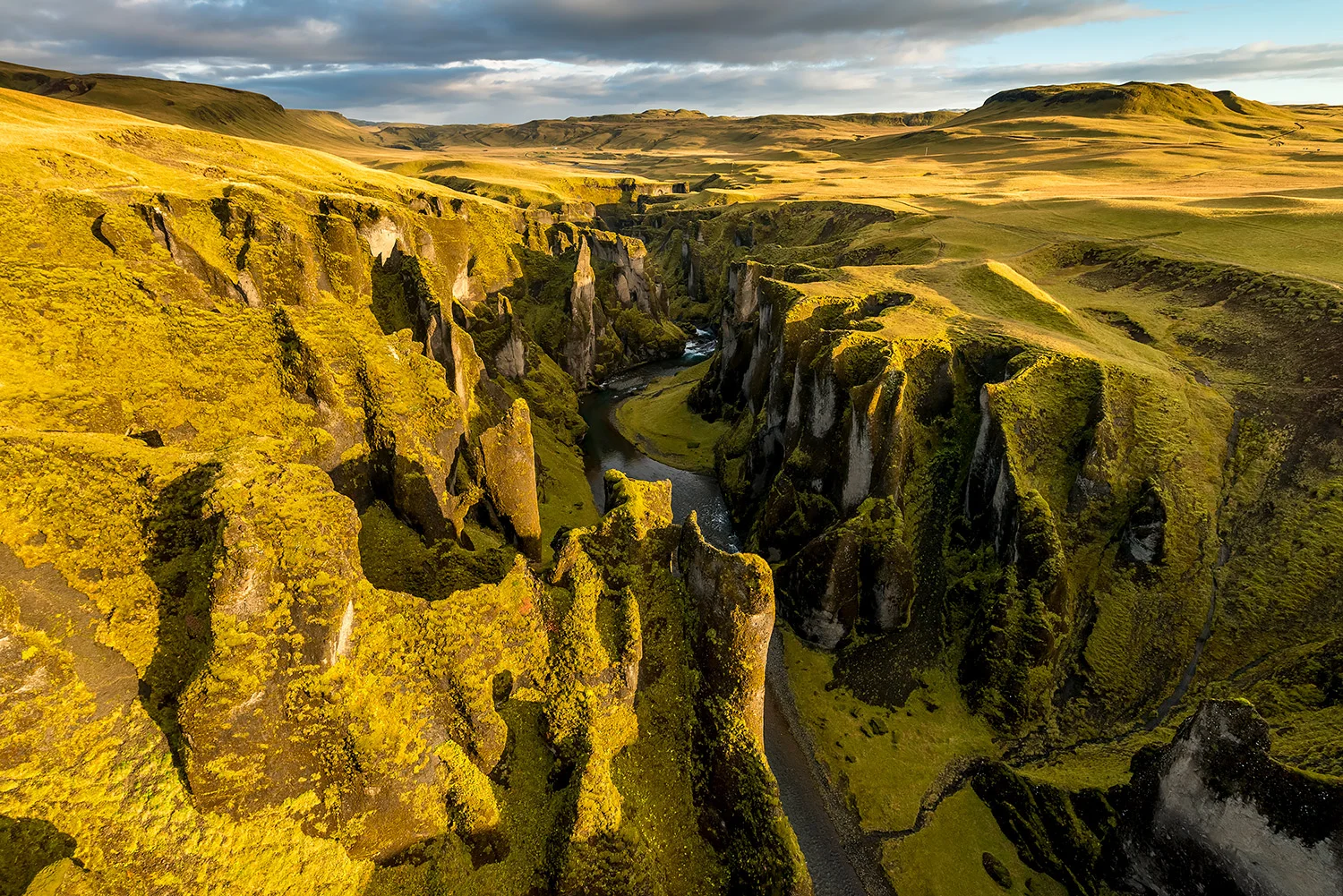 Fjaðrárgljúfur - Iceland