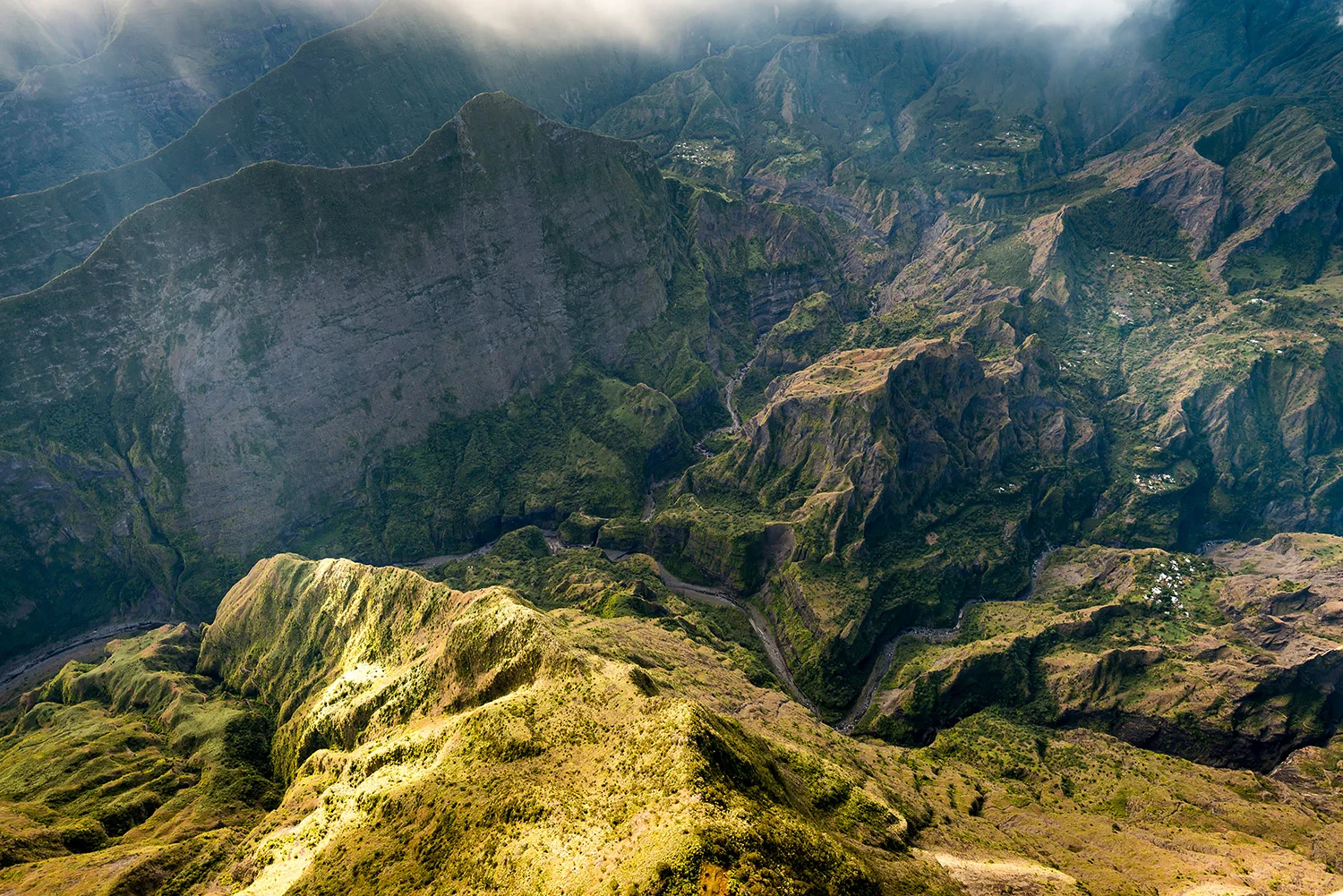 LA RÉUNION