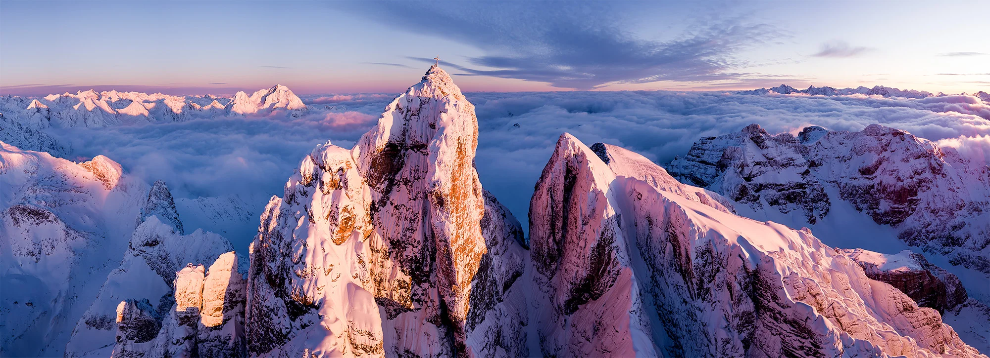 Berge_Pan.jpg