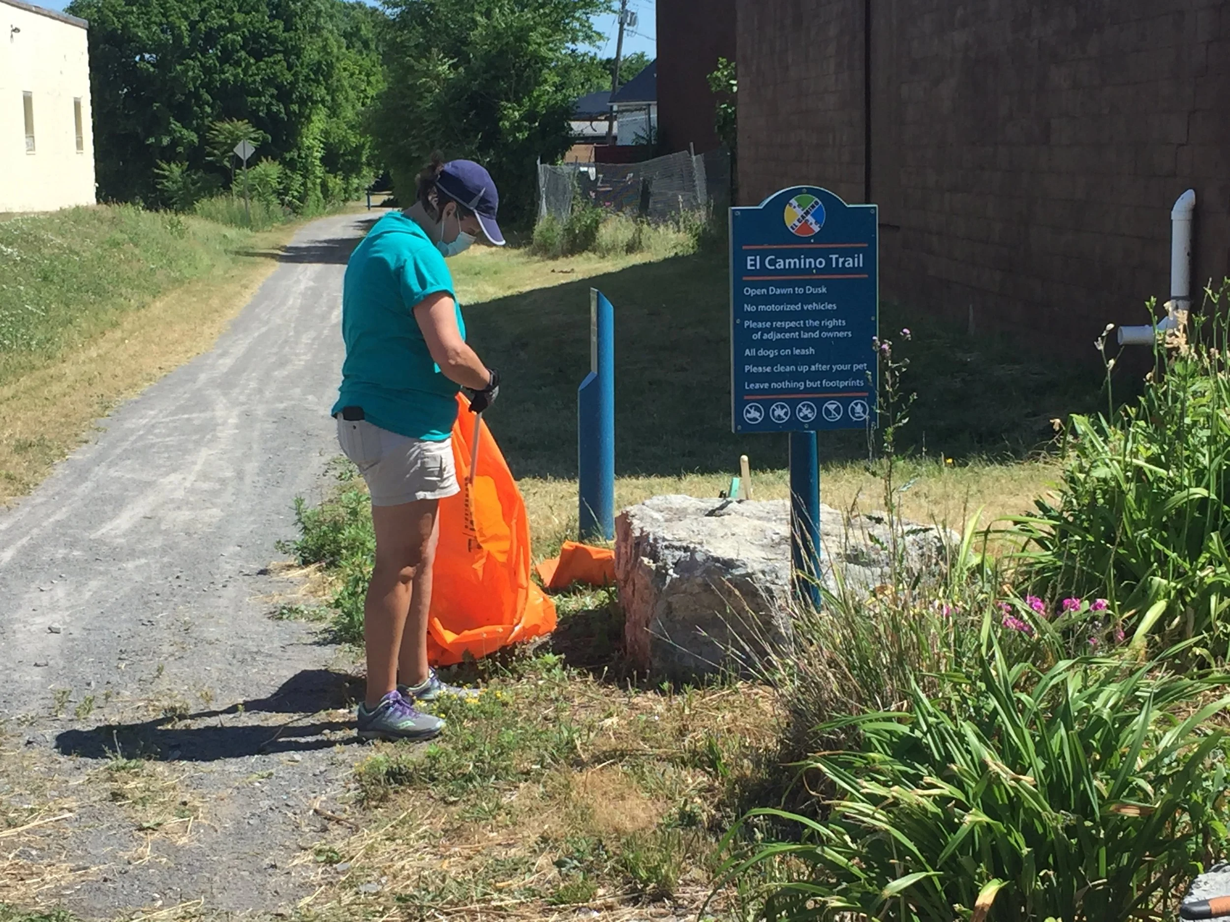 Park Pick Up: Conkey Corner Park and El Camino Trail 