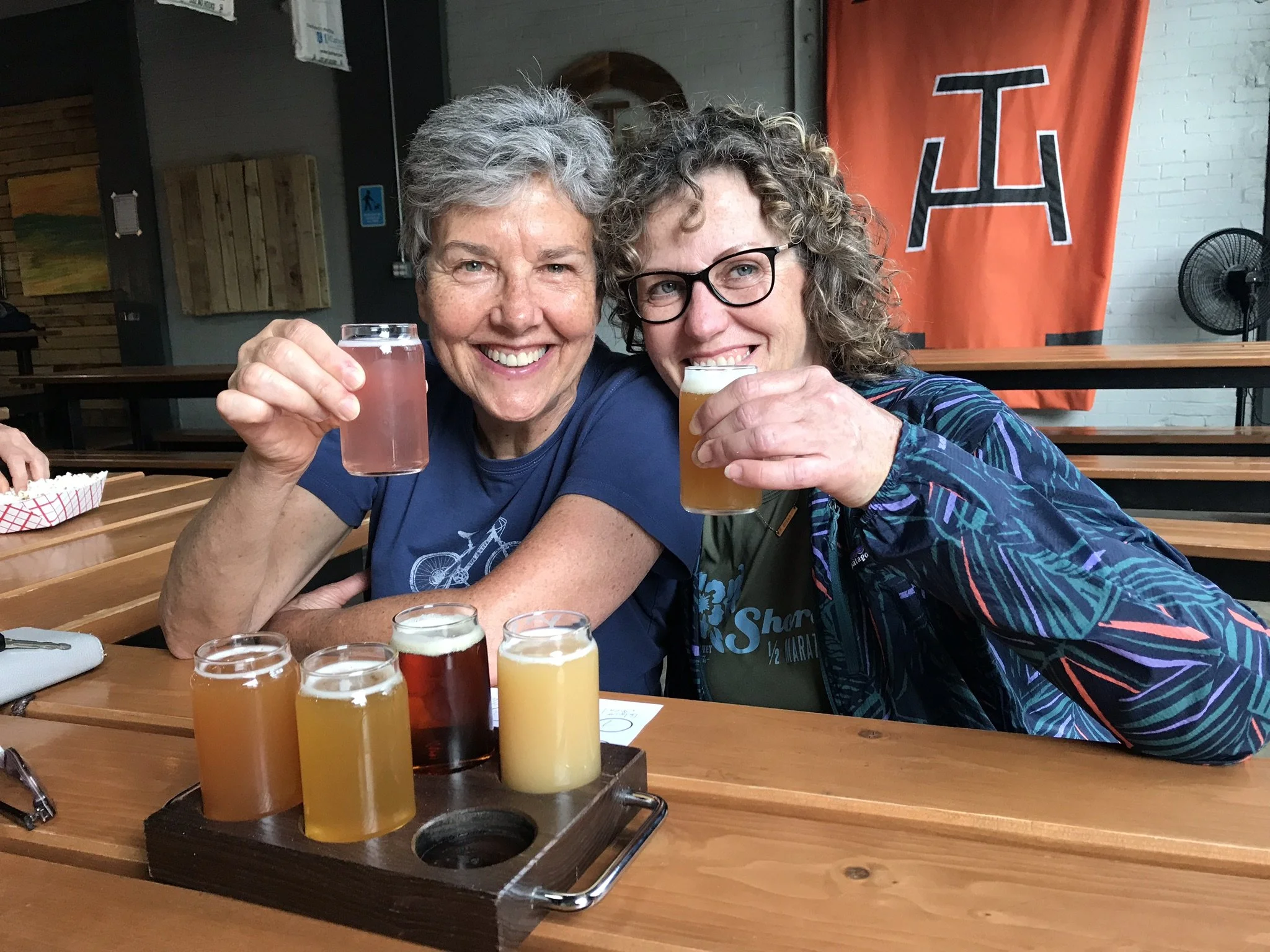 Earth Lovers Happy Hour