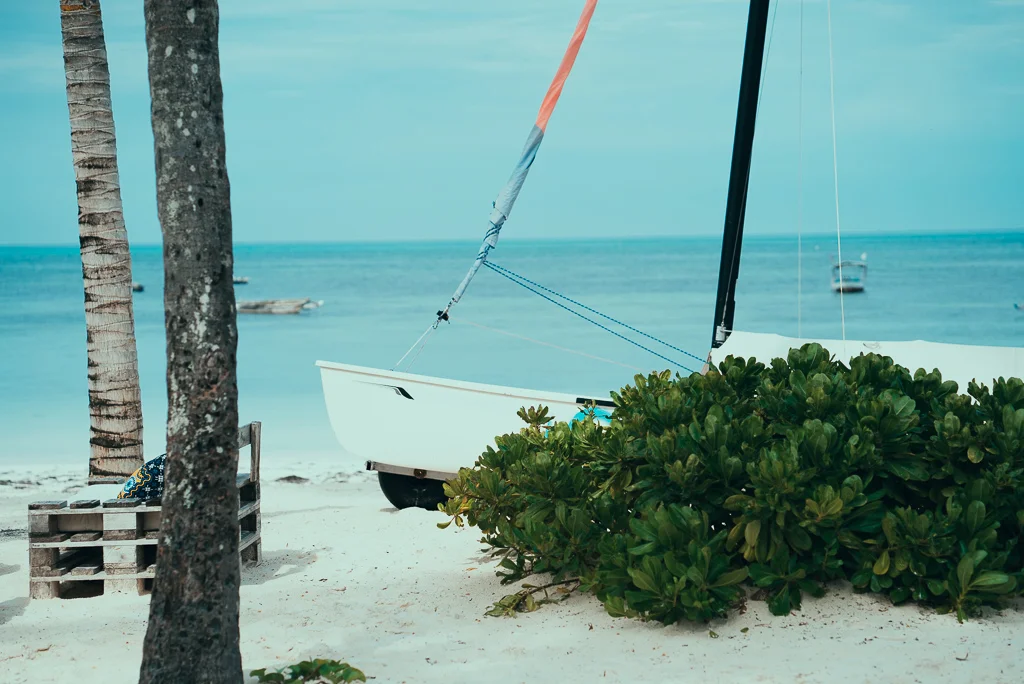 zanzibar-boat.jpg