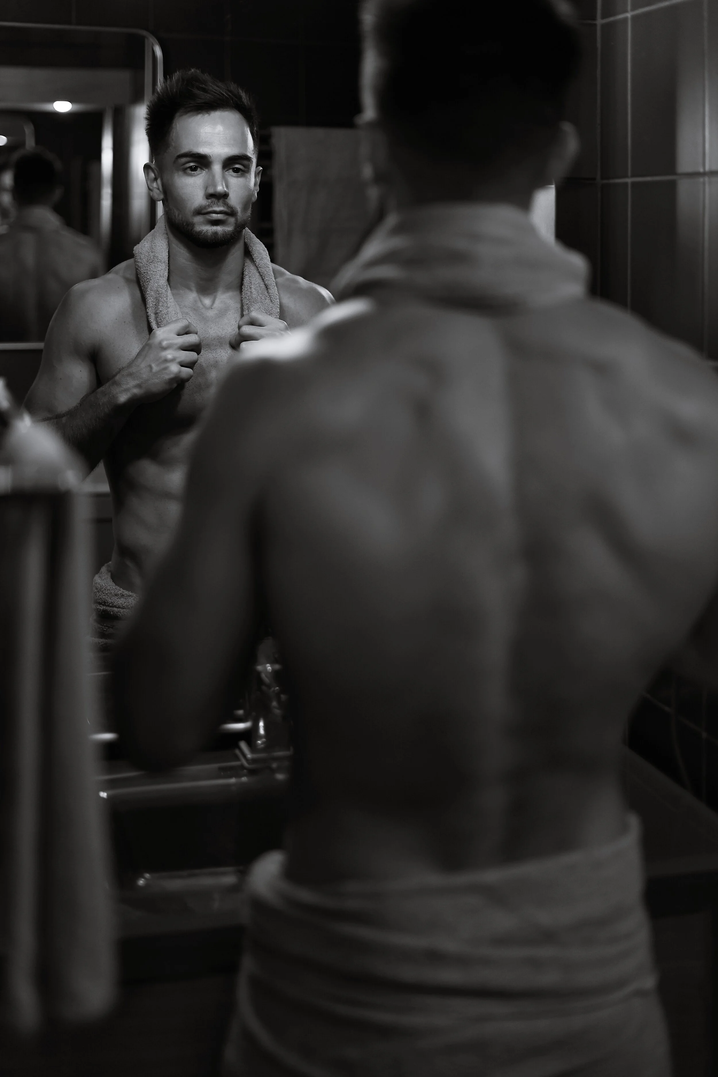 ETIENNE 2-X2bnw.jpeg