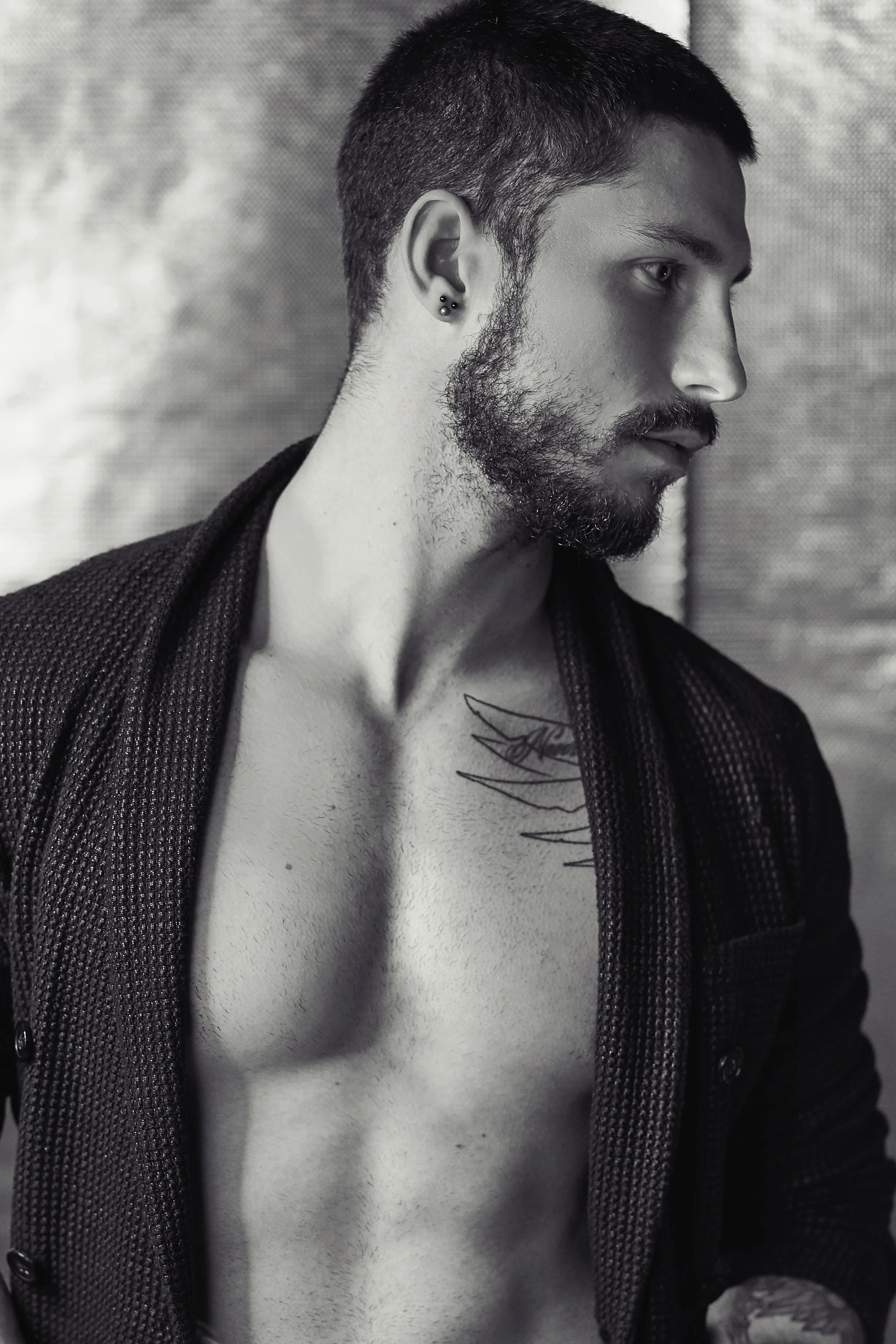 ROMAIN 14_ppX2bnwreframed2.jpeg