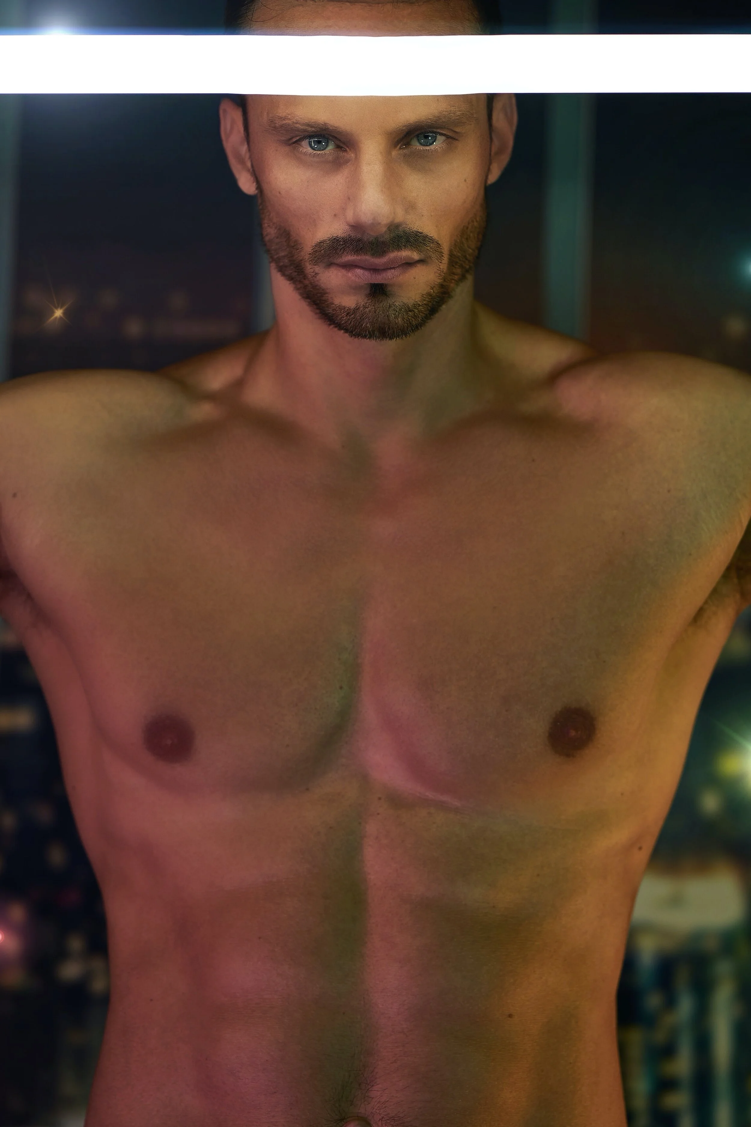 Stéphane neon 14_ppX.jpg