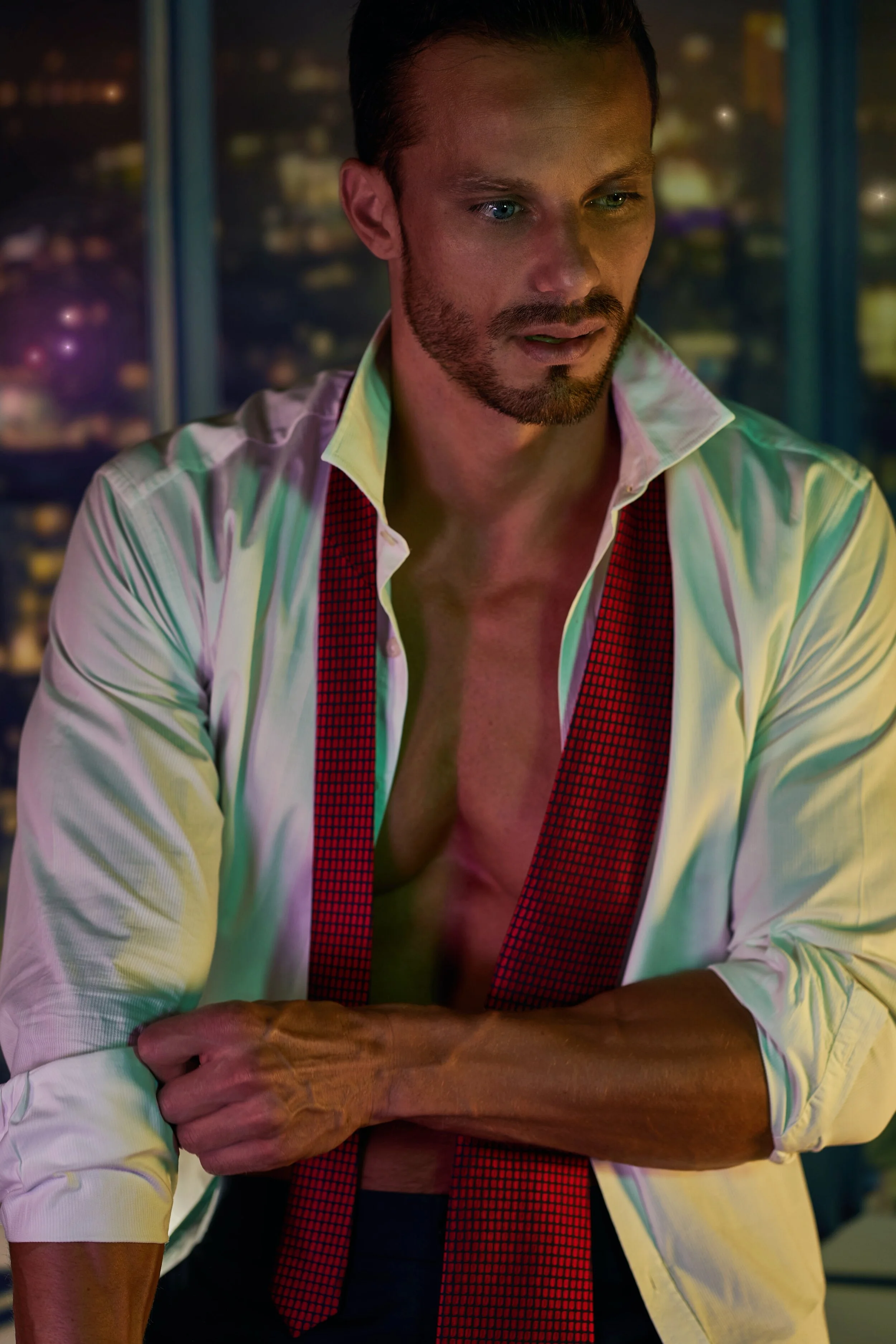 Stéphane neon 11_ppX.jpg