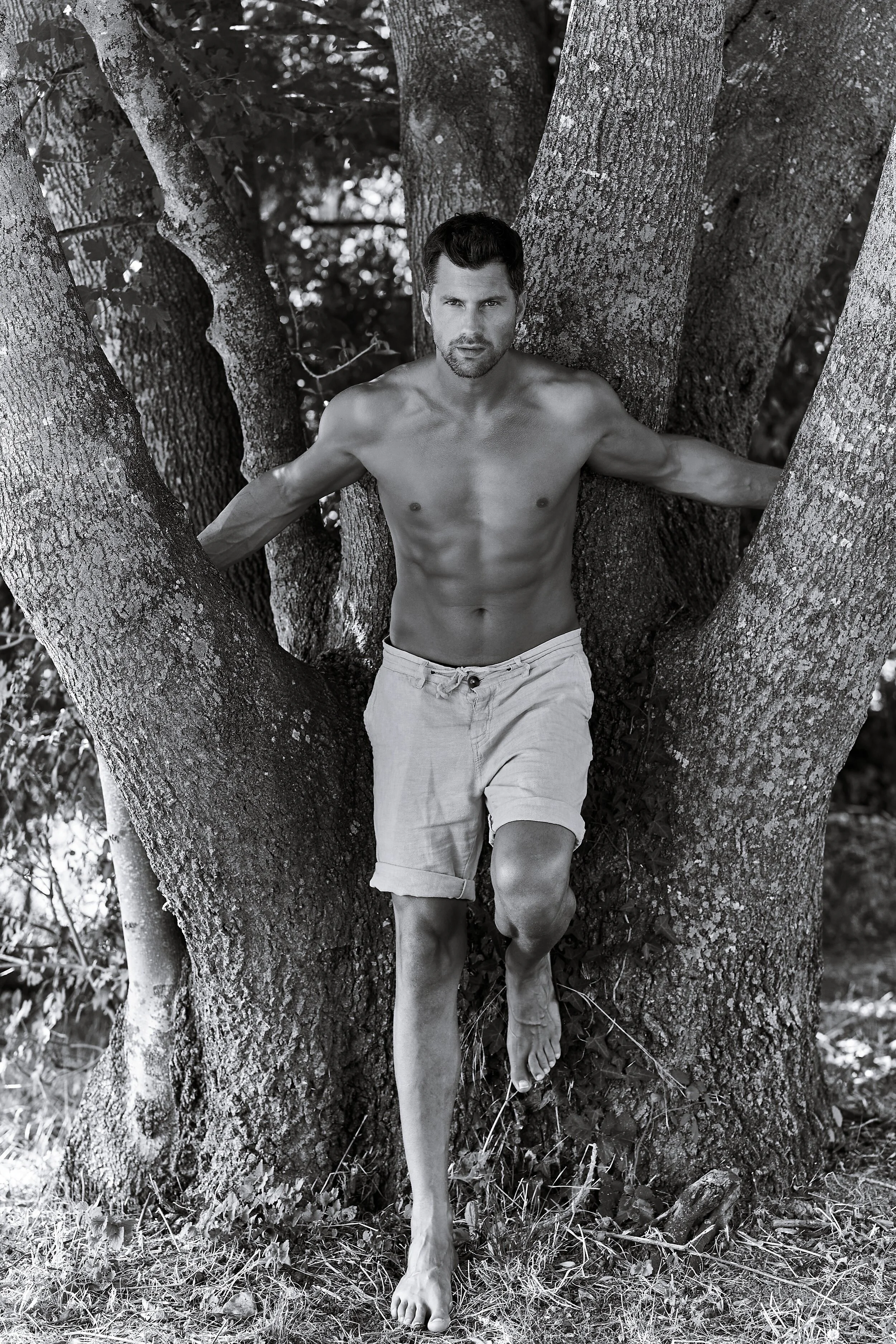 BENJ 223_ppXbnw.jpeg