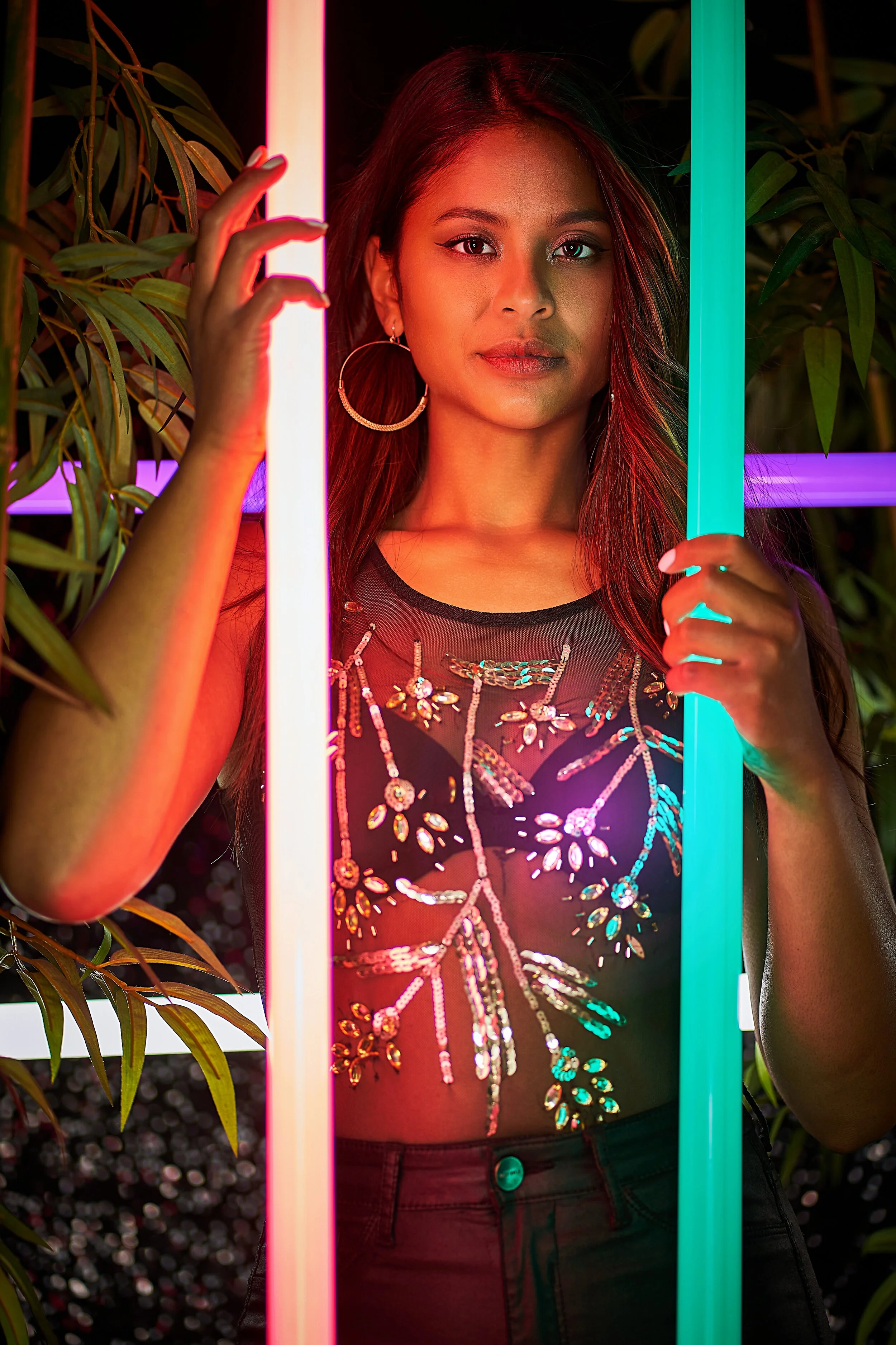 Neon Girls - Si Noun 21_xX.jpg