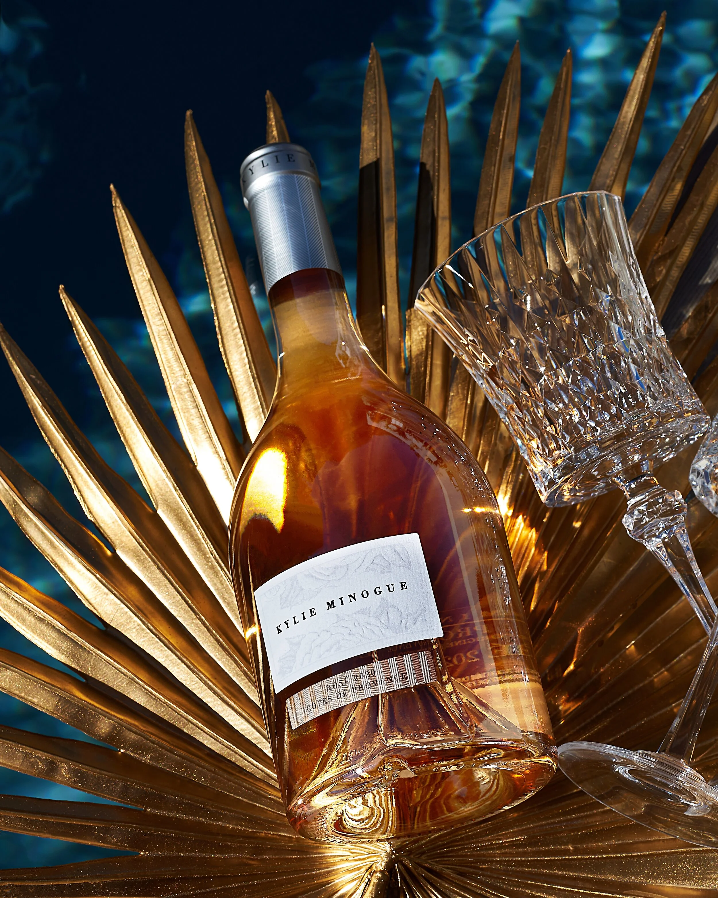 Kylie Rosé 6X 4.5.jpg