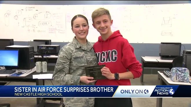Airman Hansotte Returns to Surprise Family for Thanksgiving