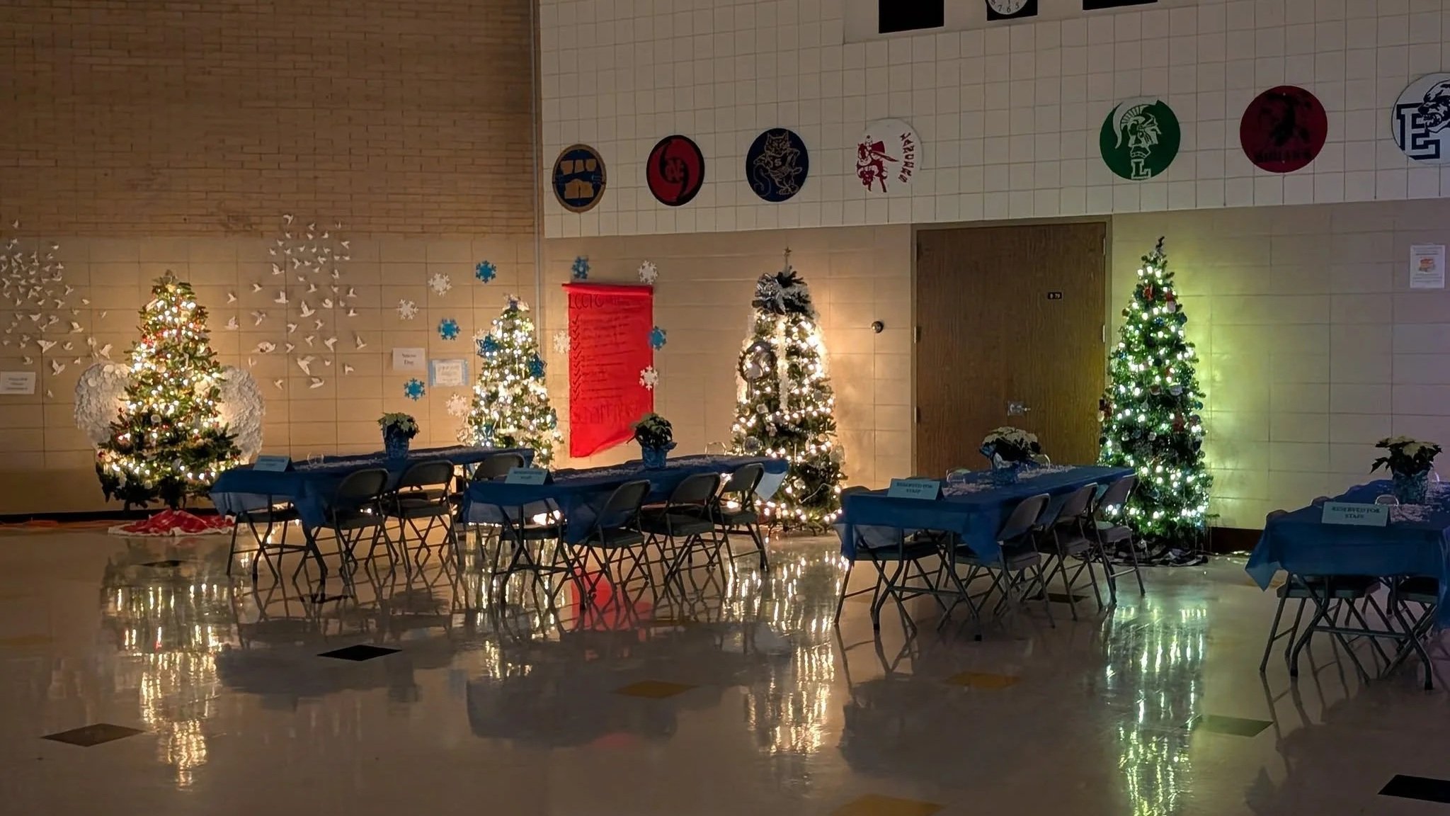 Tree-mendous Decorating Challenges!