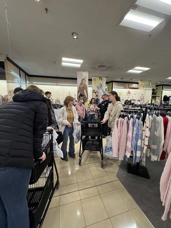 SkillsUSA members Shop with a Cop