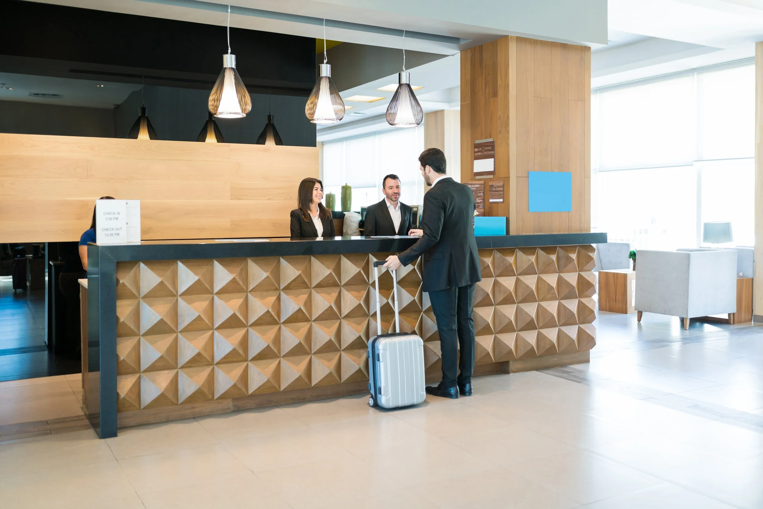 Booking Hotels Direct vs Third-Party: Making the Smart Choice for Your Hospitality Business