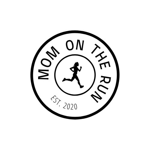 MomOnTheRunCircleLogoBW.png
