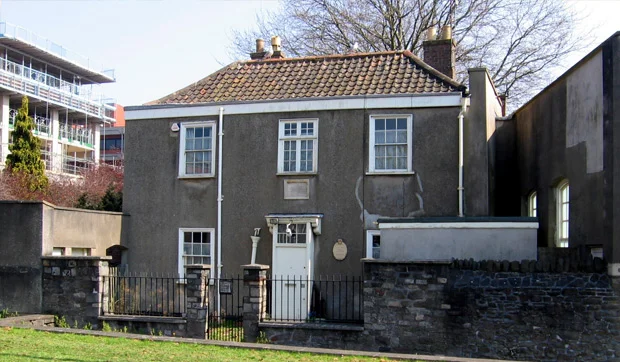 homestay-uk.jpg