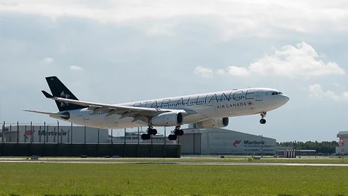canada-plane.jpg