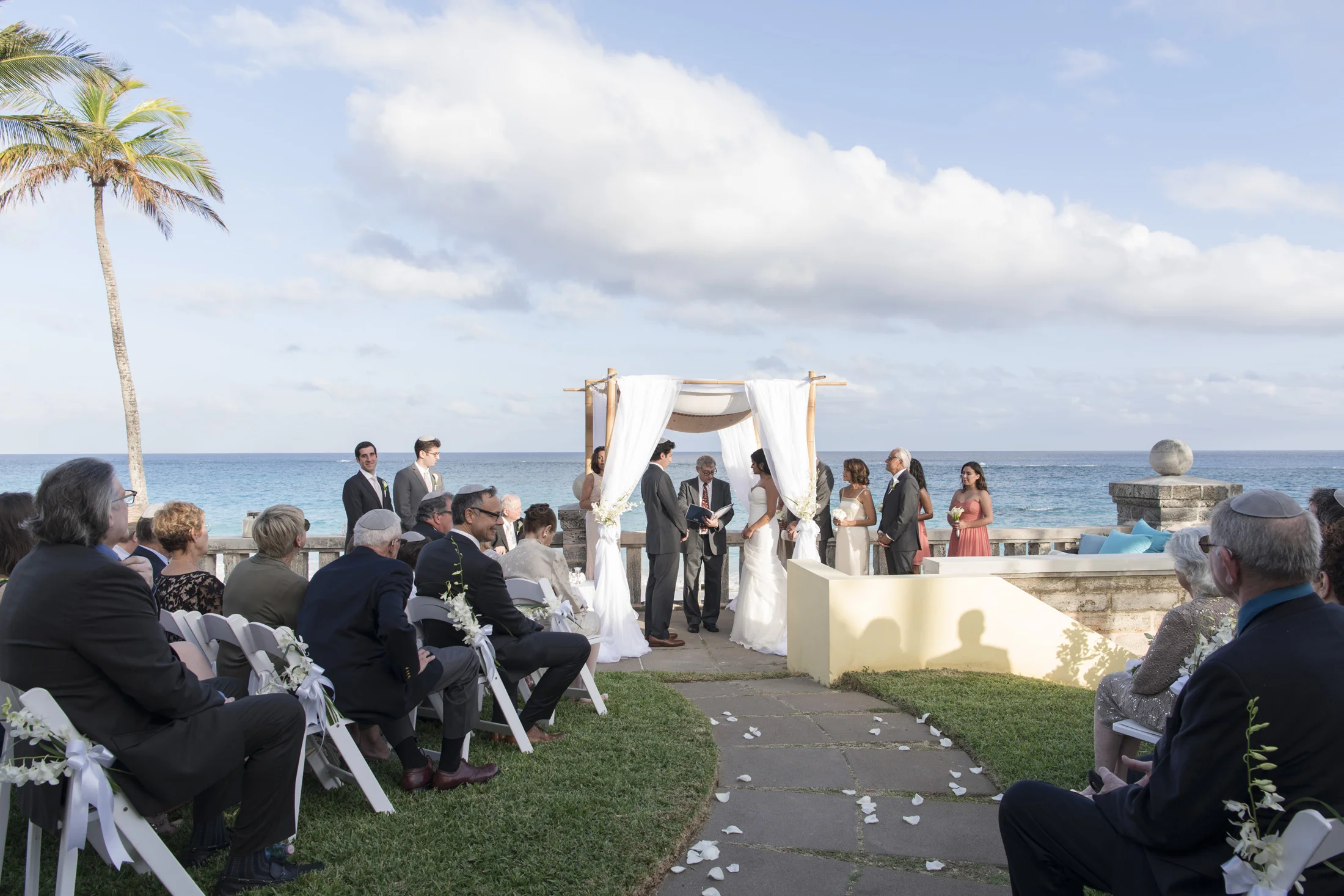 Wedding: Joanna and Alec at Elbow Beach