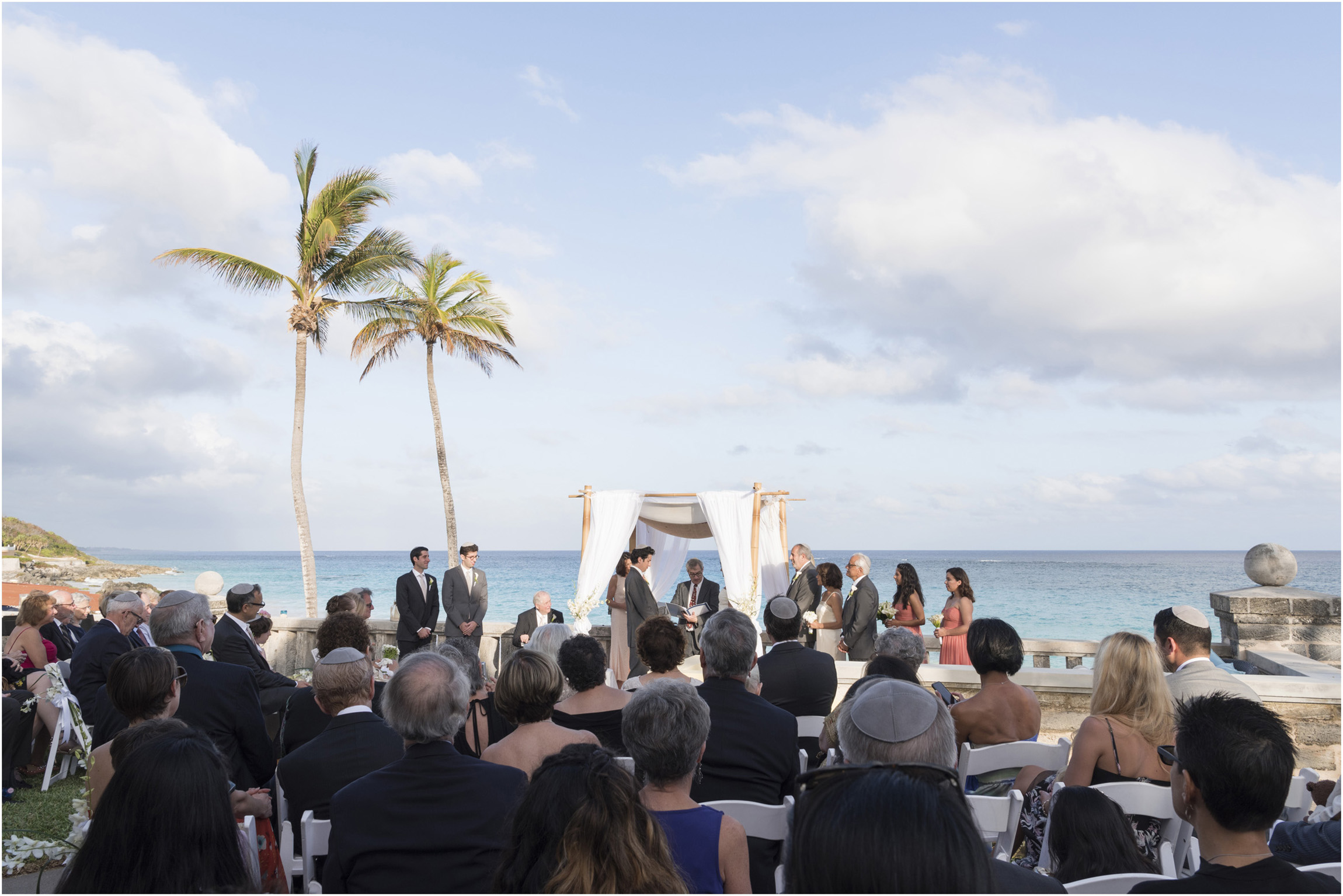 ©Fiander Foto_Bermuda Wedding Photographer_Elbow Beach_Joanna_Alec_006.jpg