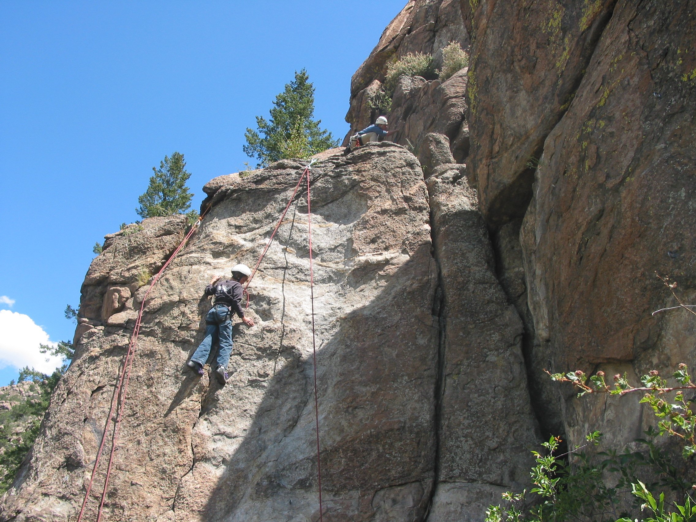 100-0007_IMG (2).JPG