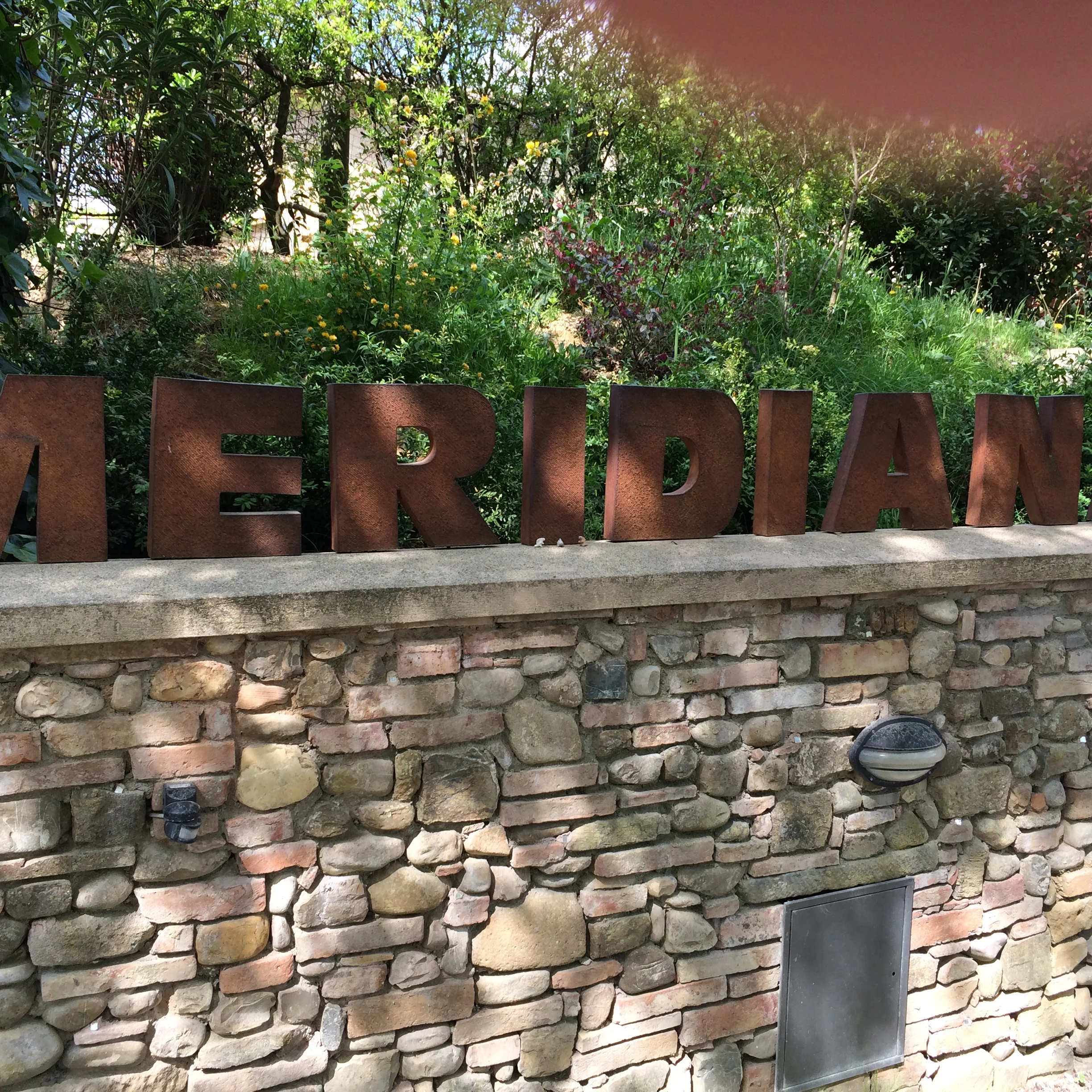 sign4.jpg