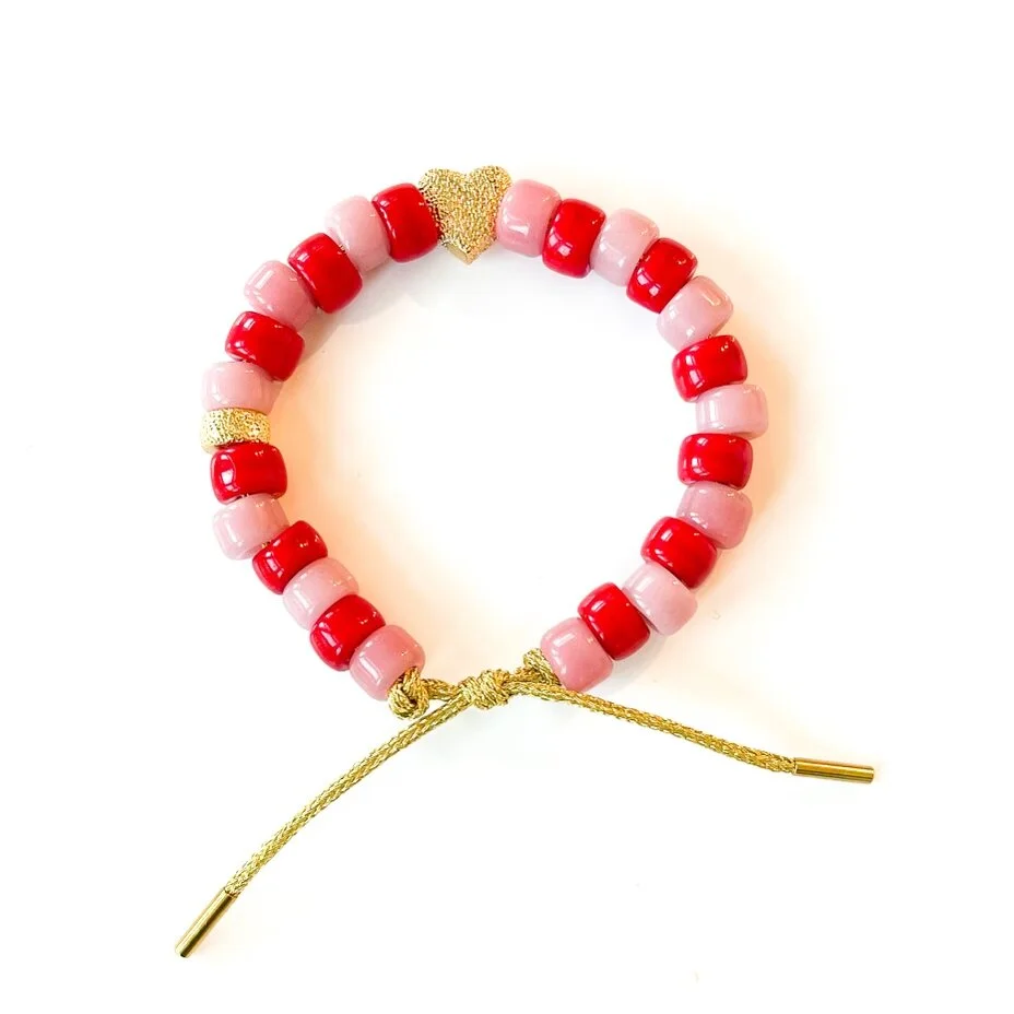 8CB5E634-6E91-406F-B649-F3BA82117BC2