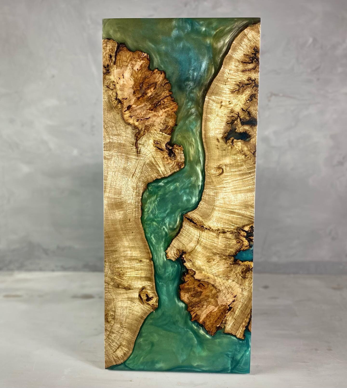 Epoxyay board. I mix the colors and they do their thing.  Someday I&rsquo;ll remember to write it down. This is some #myrtle #burl wood from @worldwide_burl with #ecopoxy colored with @blackdiamondpigments_com. As always it&rsquo;s finished with @wal