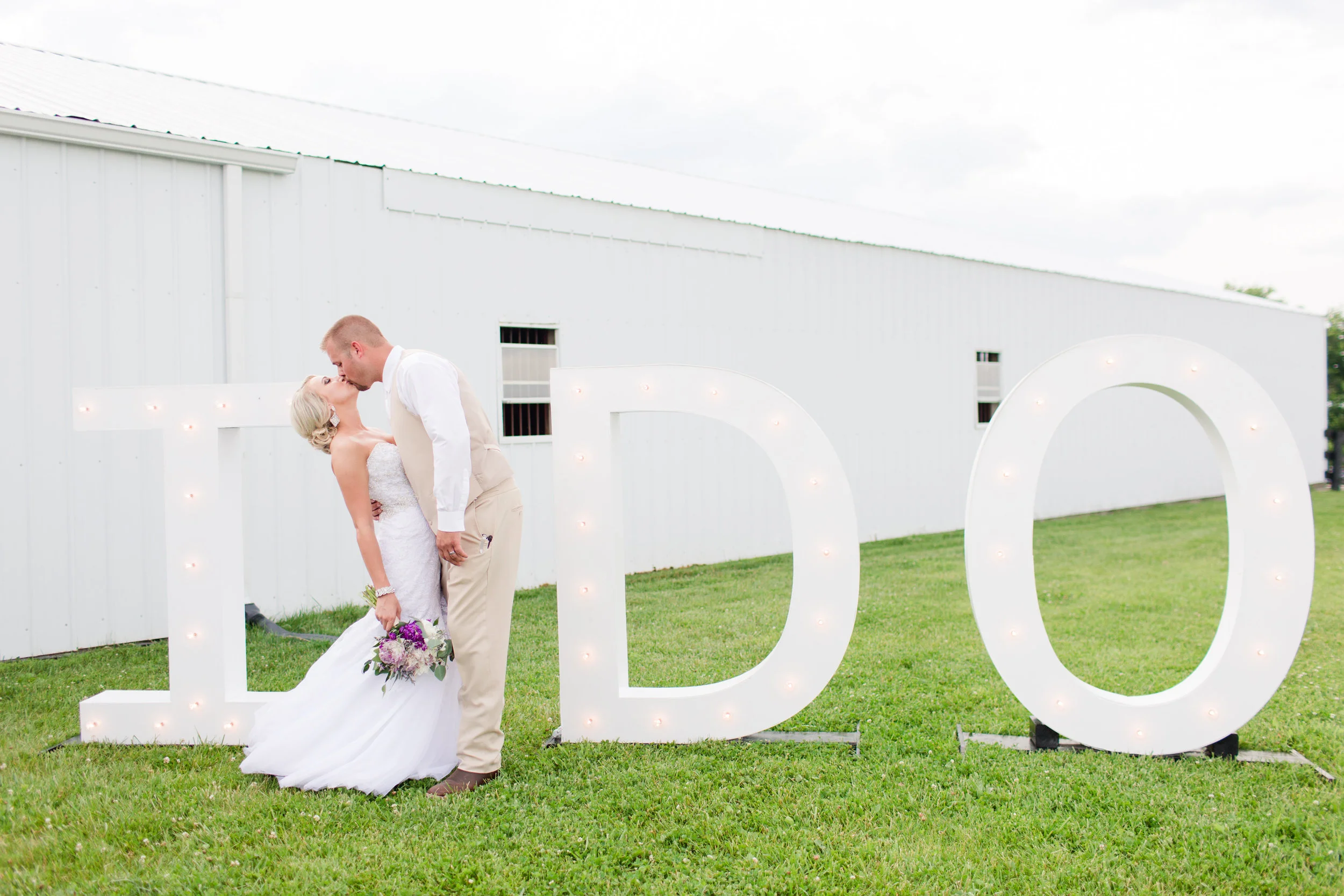 View More: http://annakphoto.pass.us/alexandhunter