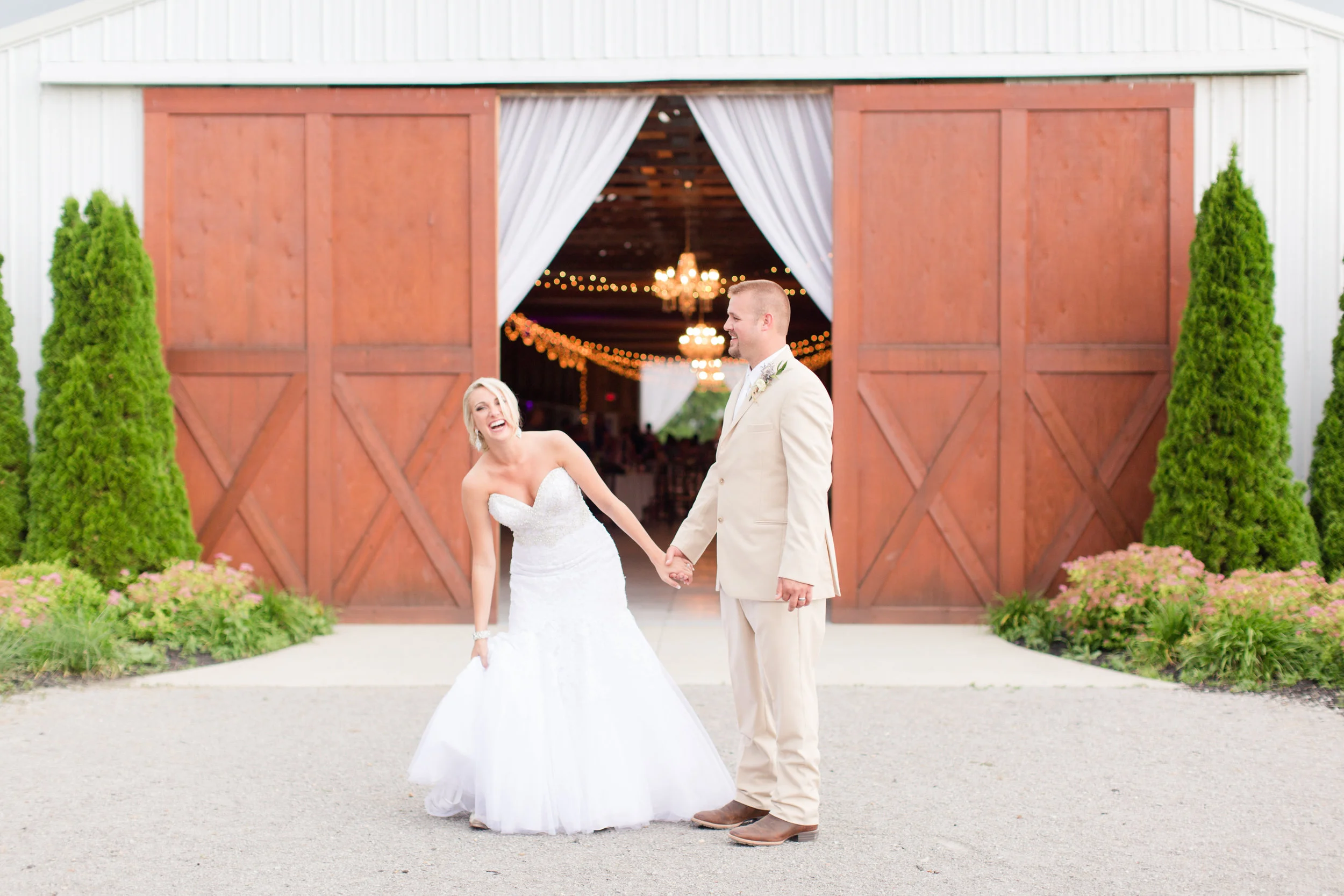 View More: http://annakphoto.pass.us/alexandhunter