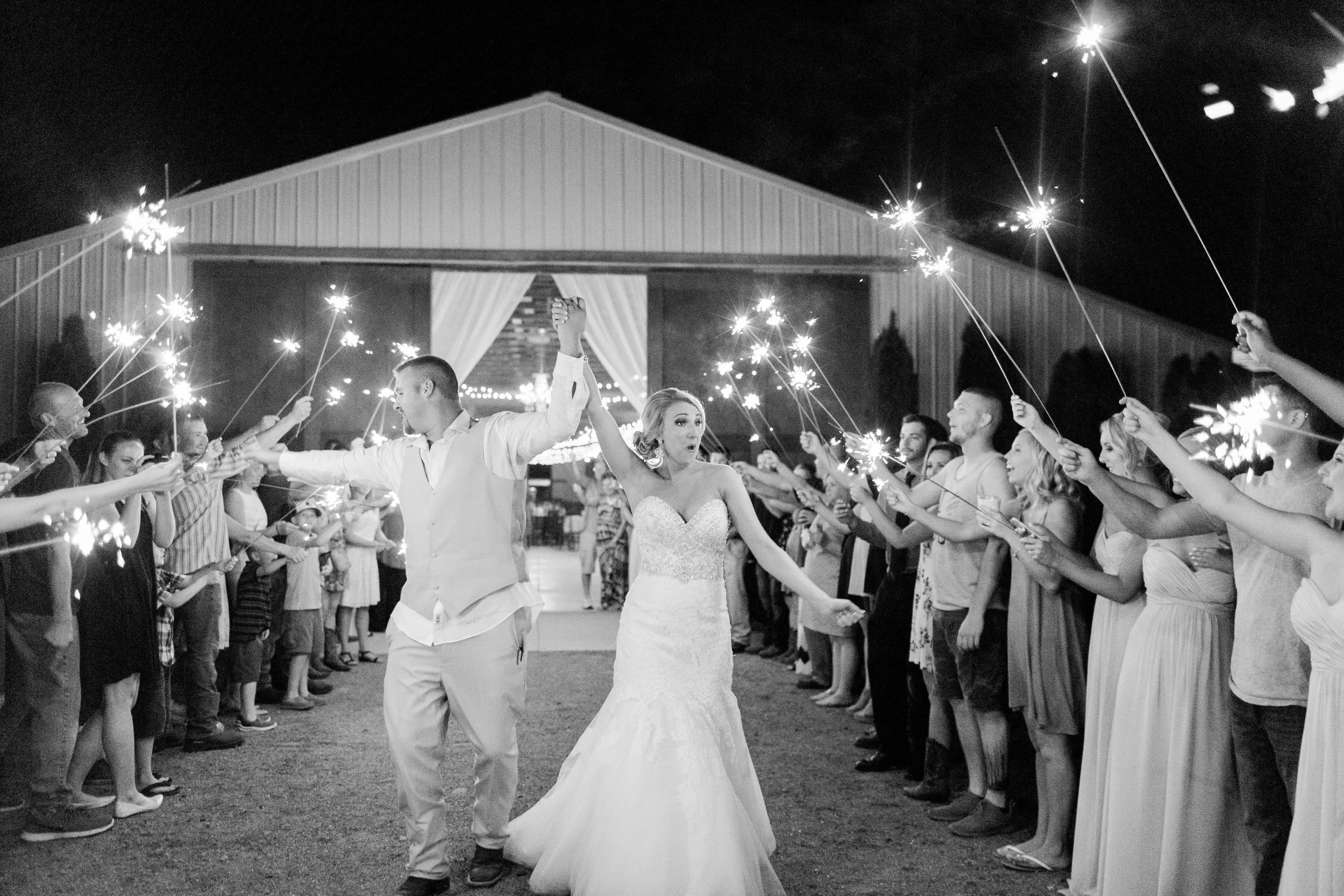 View More: http://annakphoto.pass.us/alexandhunter
