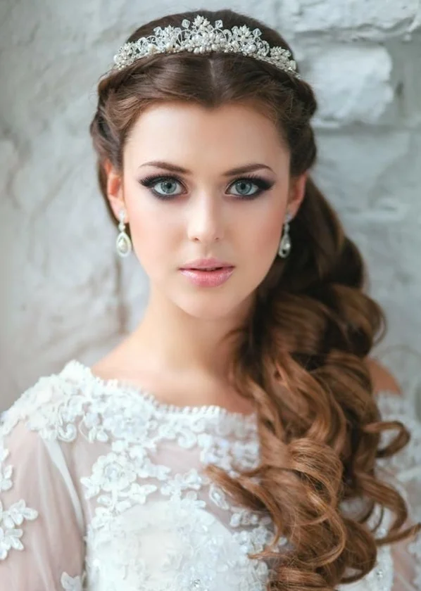 Traditional Pearl and Crystal Tiara