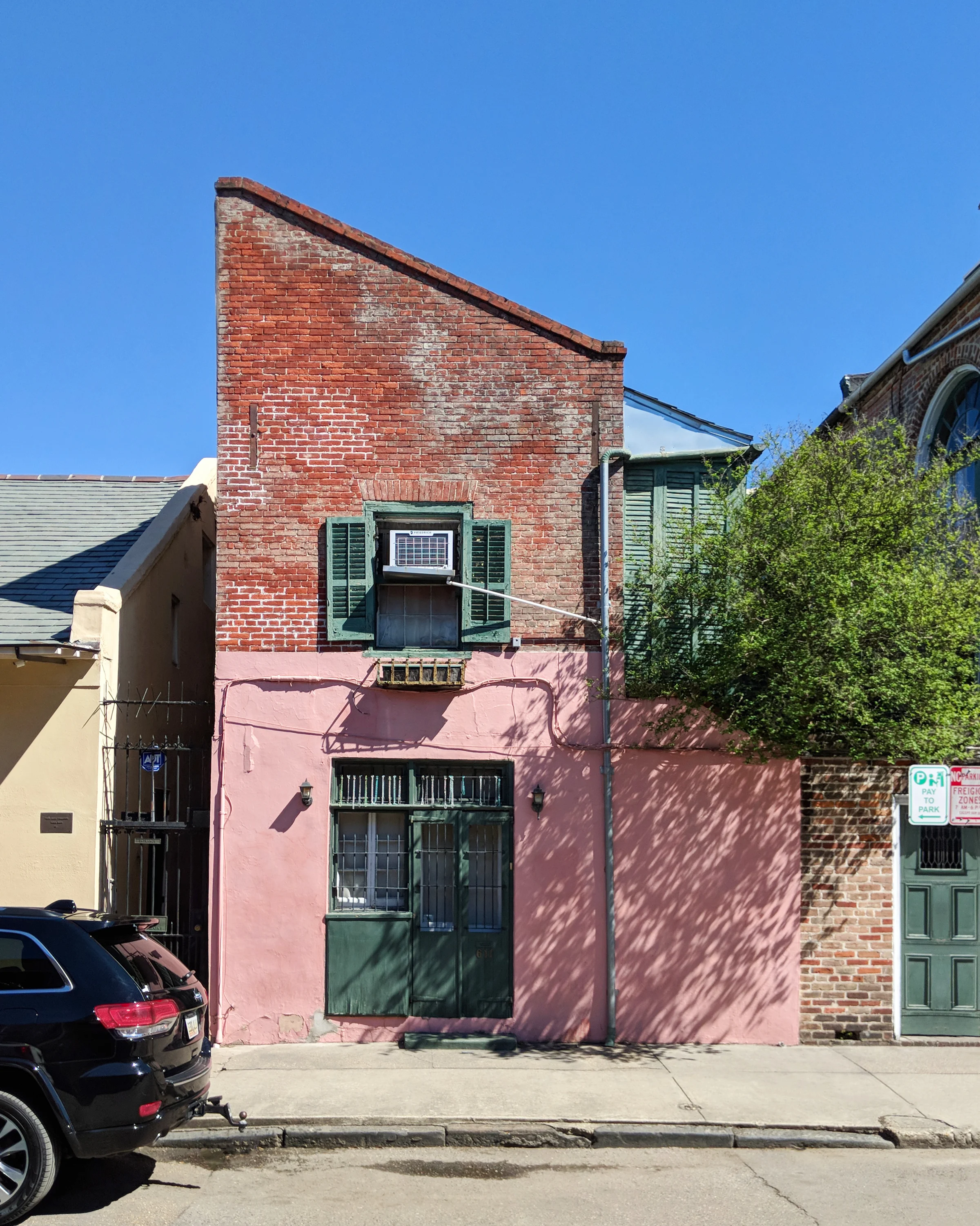 NOLA V