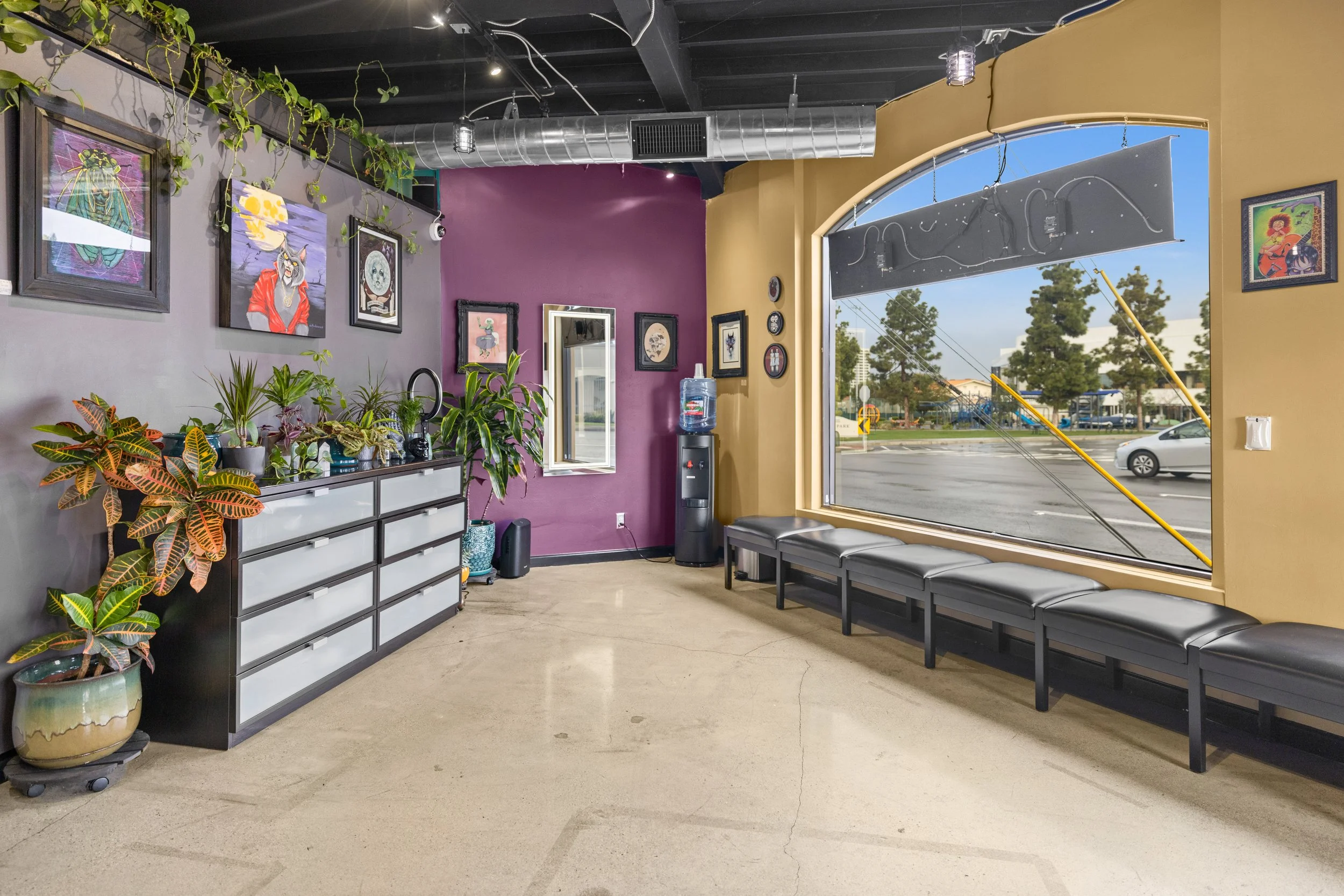 Barbella Studios, The Art Of Body Piercing