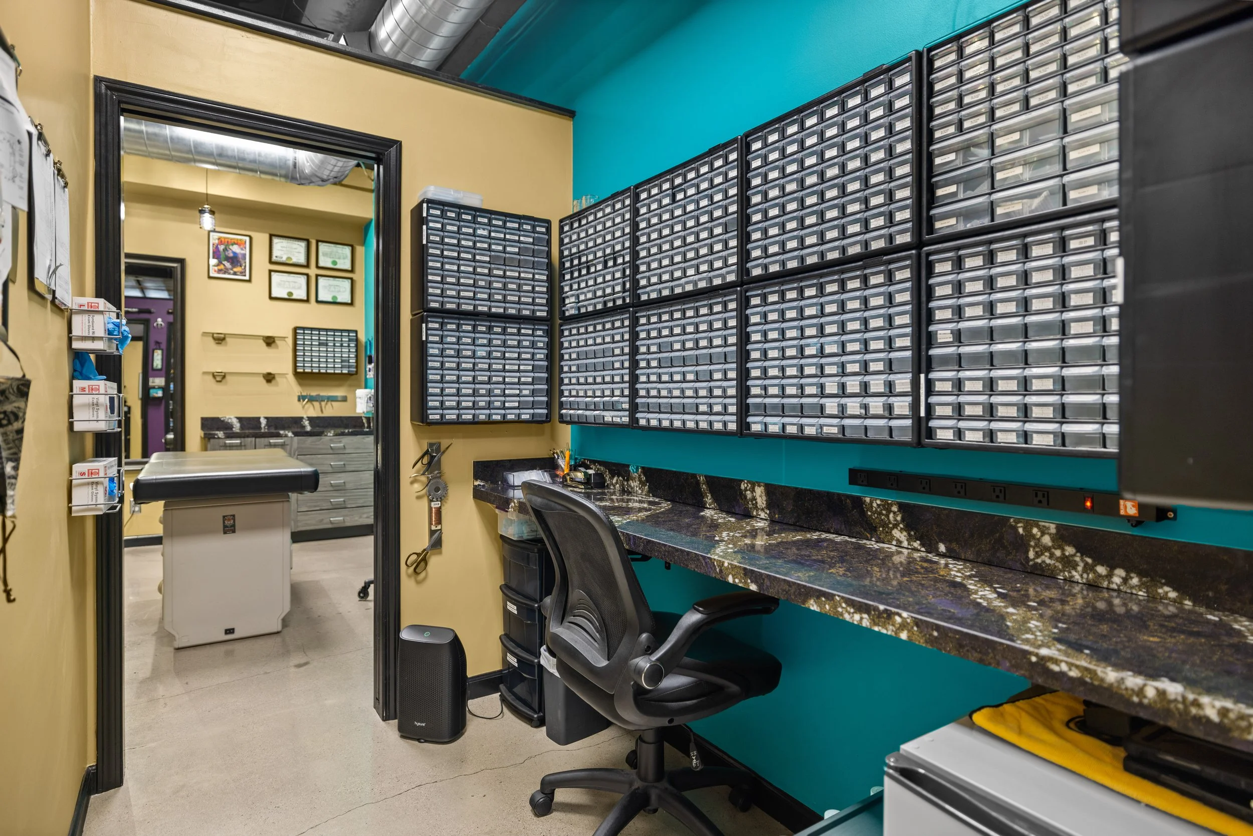 Barbella Studios, The Art Of Body Piercing