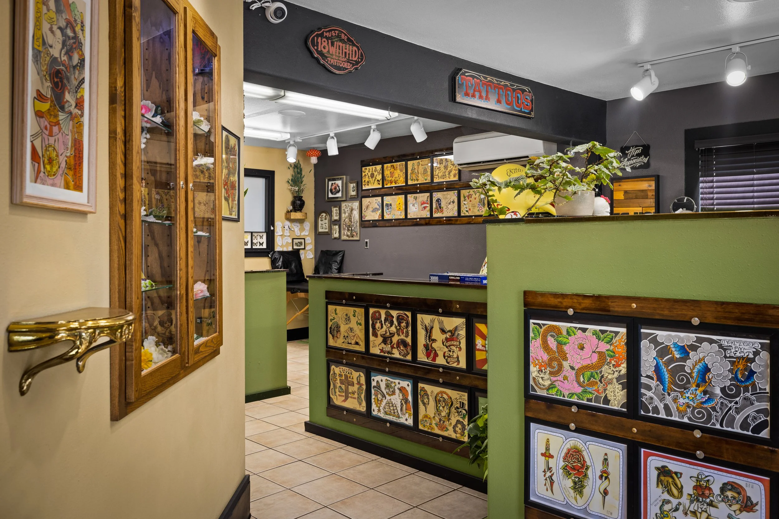 High Priestess Piercing and Tattoo Eugene Campus