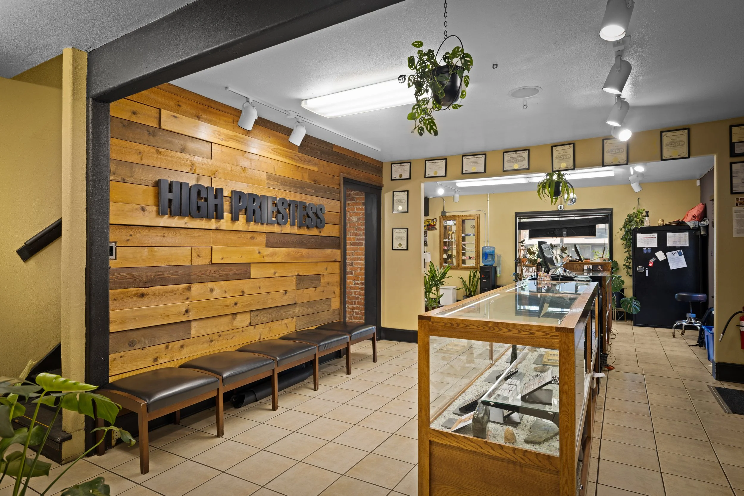 High Priestess Piercing and Tattoo Eugene Campus